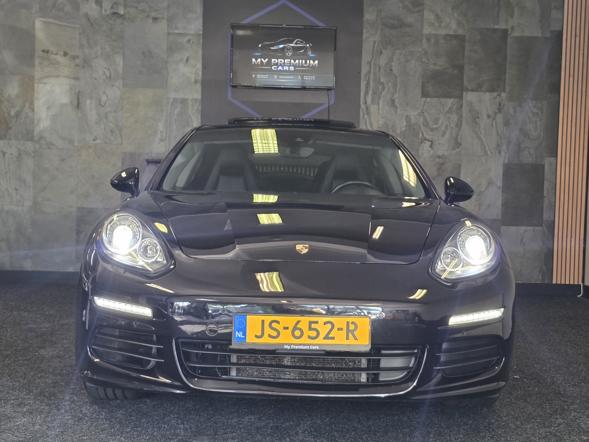 Foto van Porsche Panamera S E-hybrid