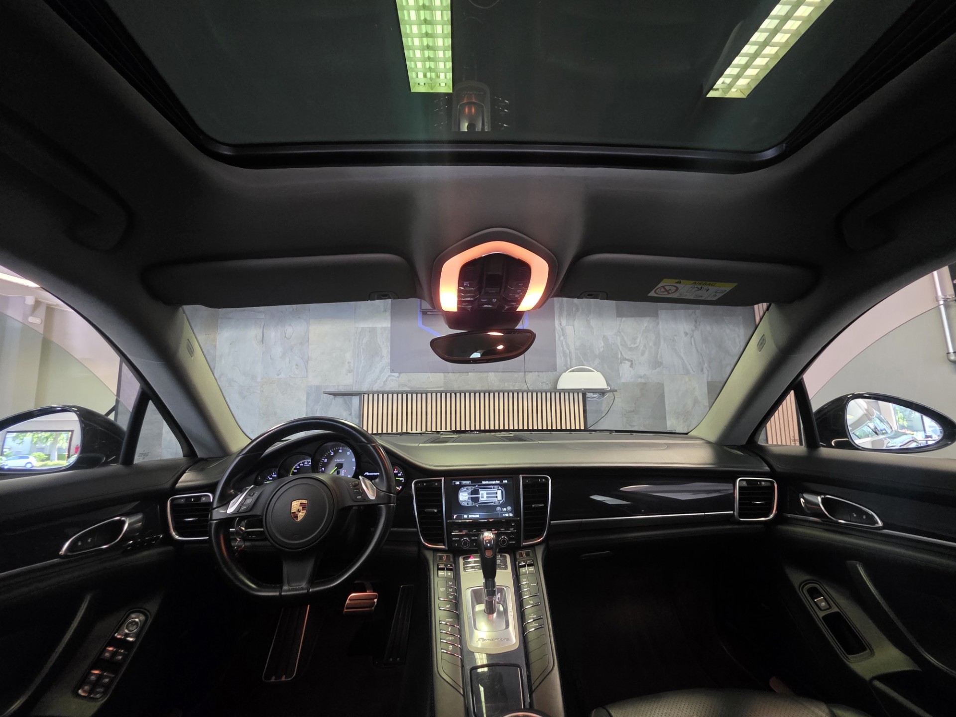 Foto van Porsche Panamera S E-hybrid