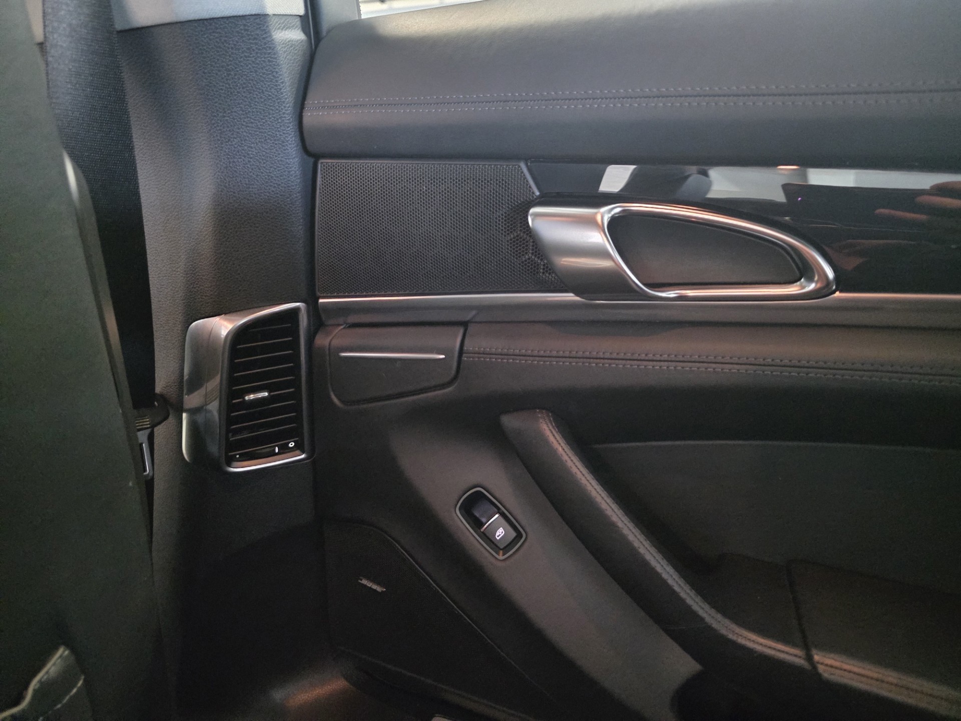Foto van Porsche Panamera S E-hybrid