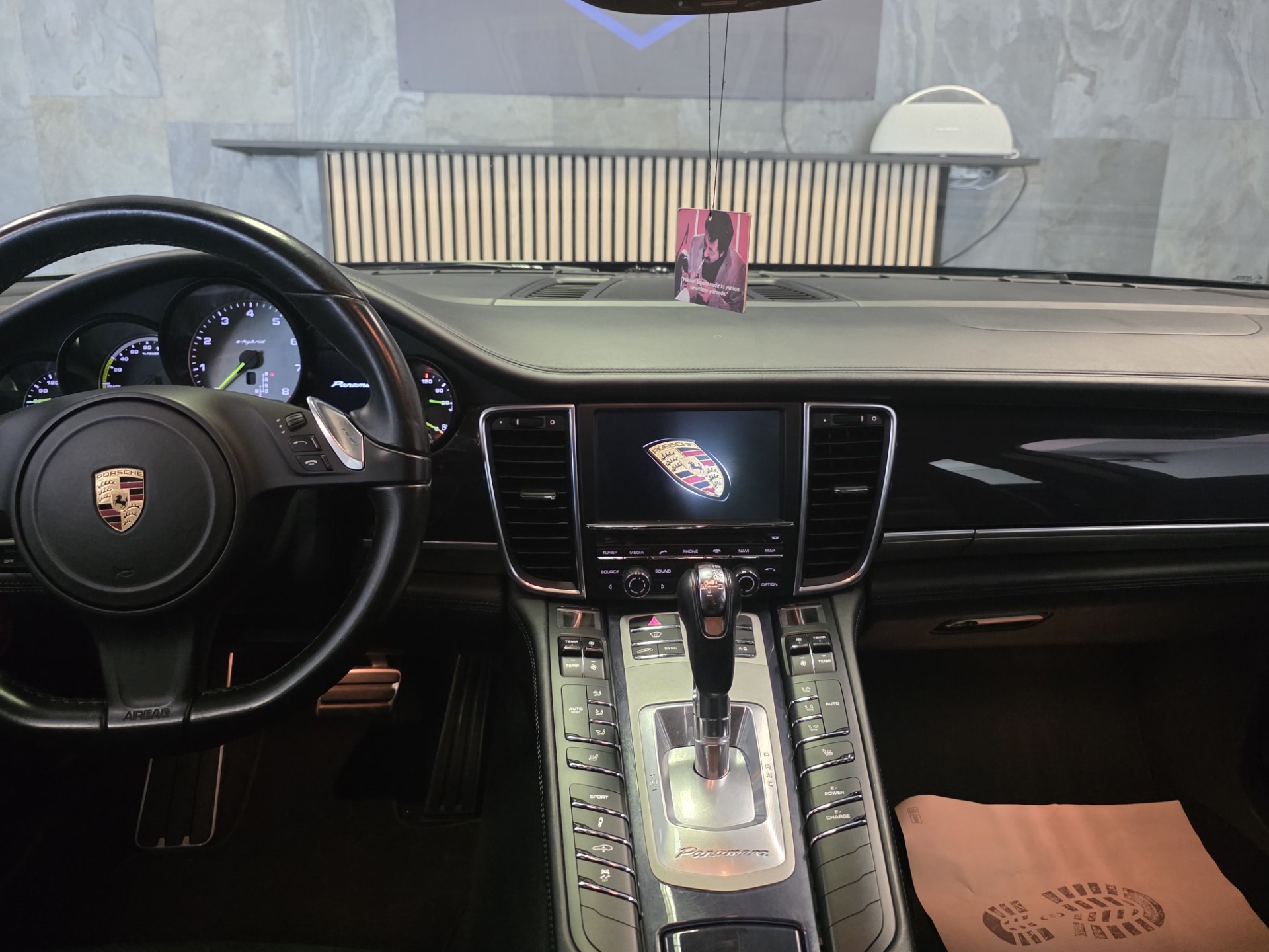 Foto van Porsche Panamera S E-hybrid