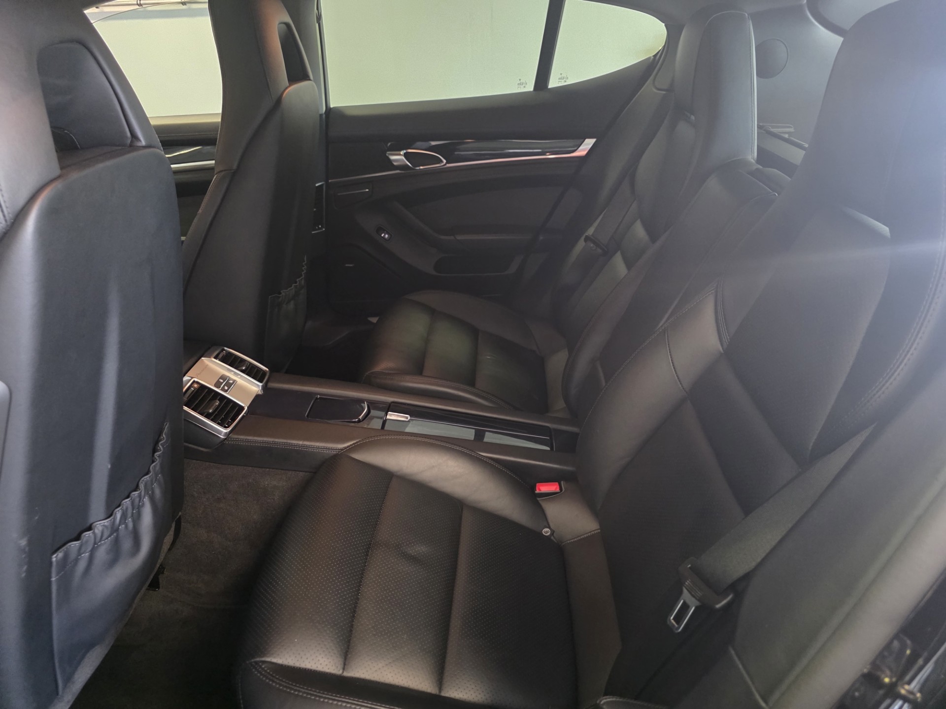 Foto van Porsche Panamera S E-hybrid