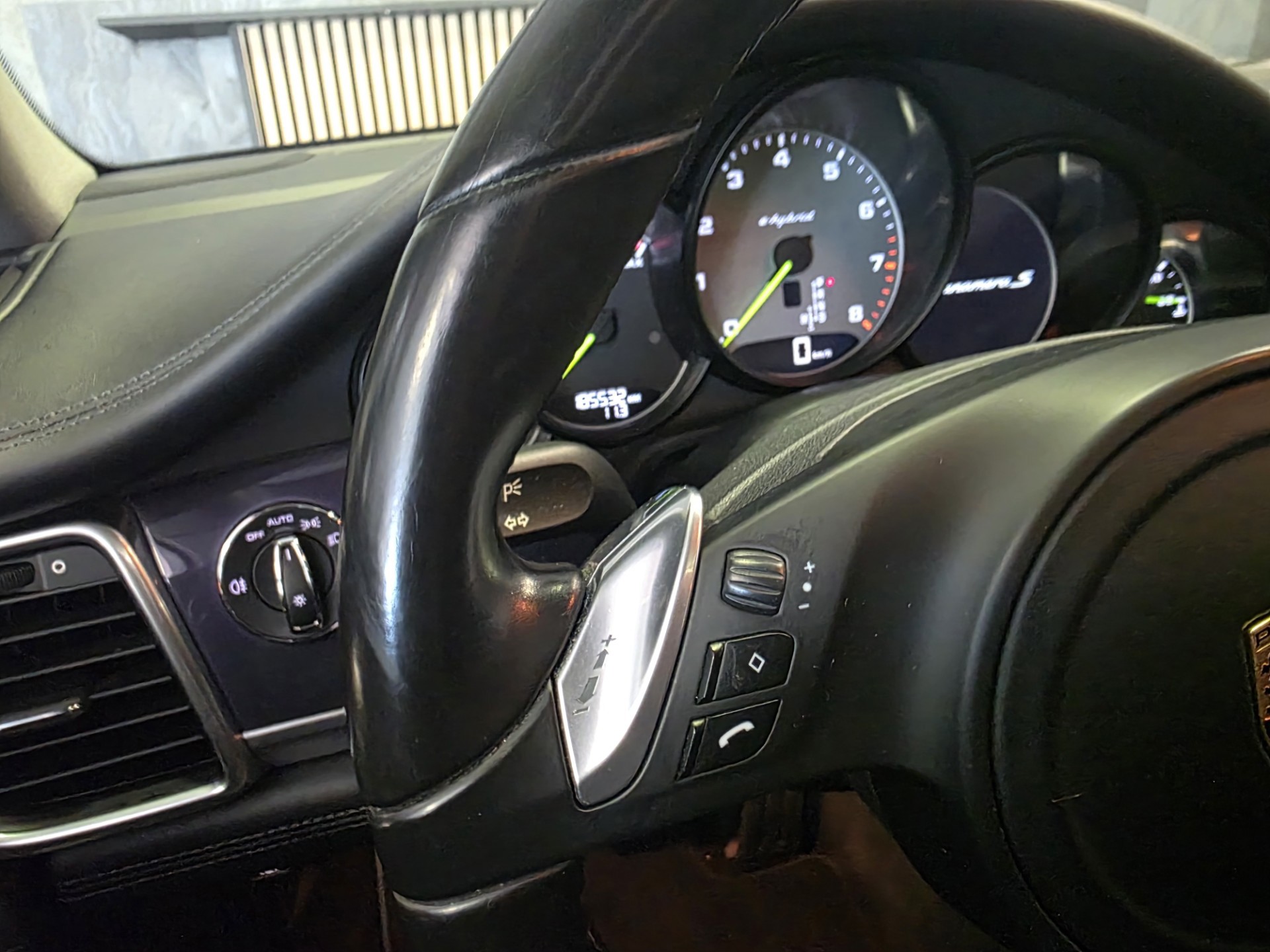 Foto van Porsche Panamera S E-hybrid