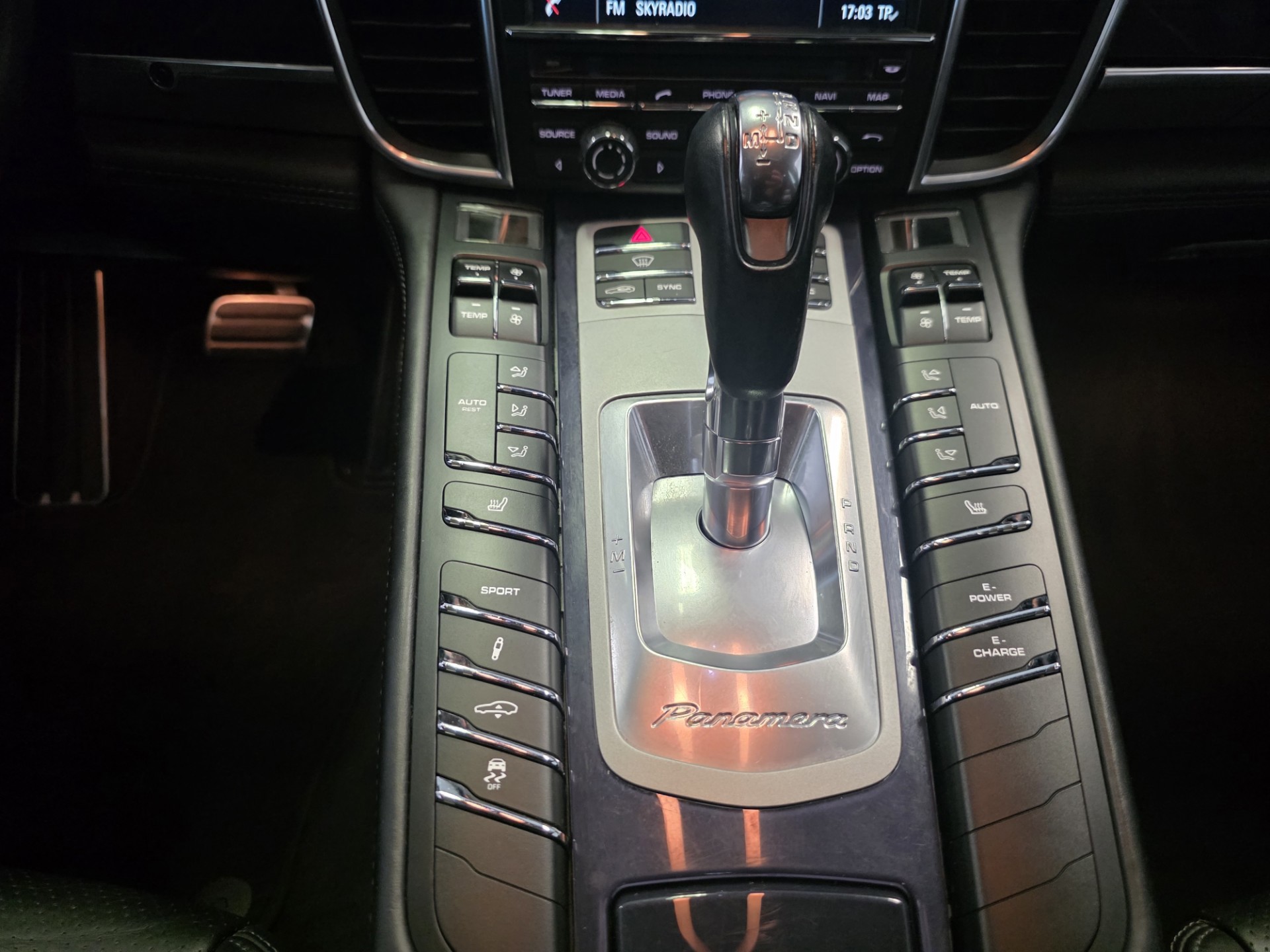 Foto van Porsche Panamera S E-hybrid