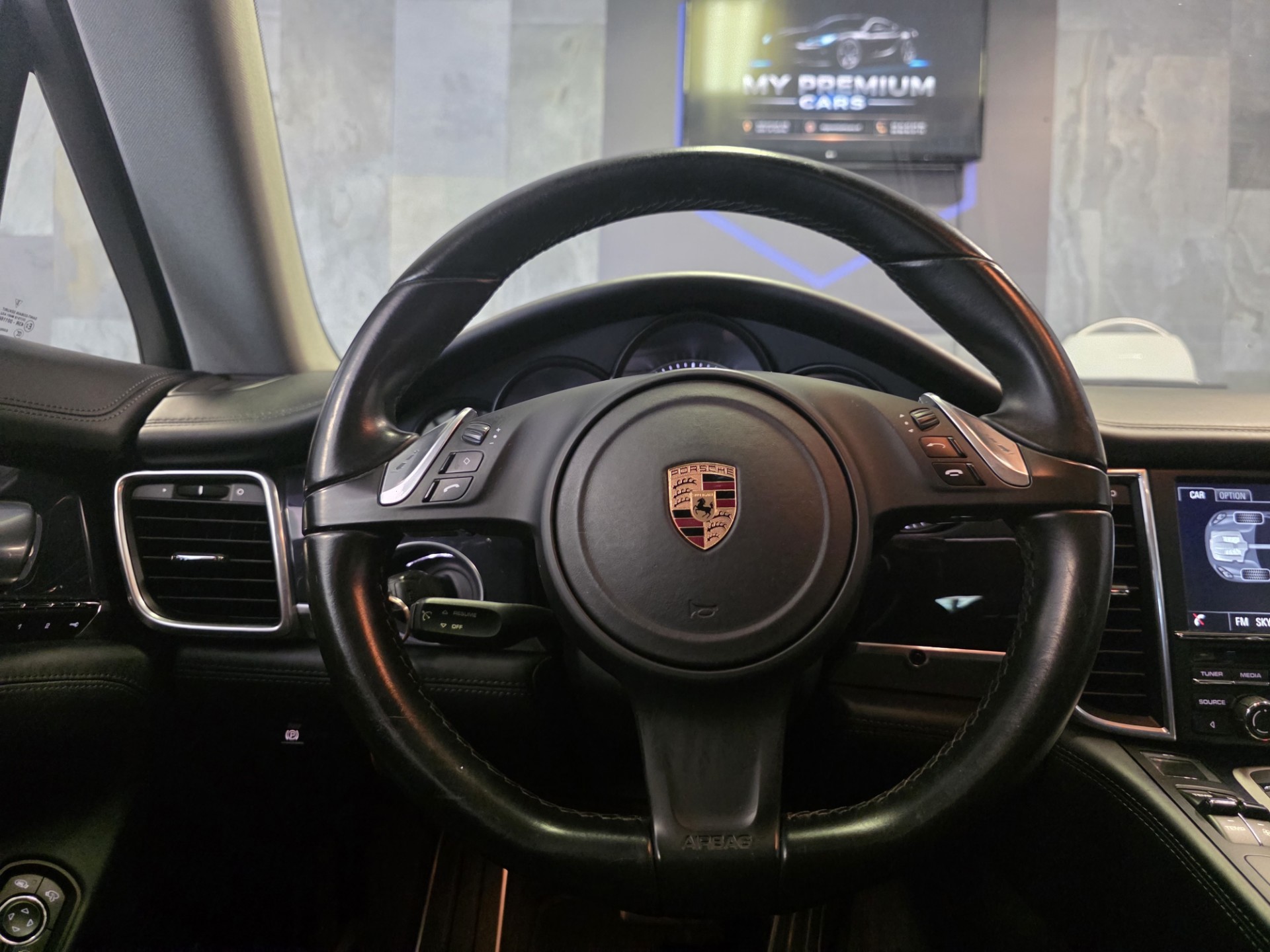 Foto van Porsche Panamera S E-hybrid