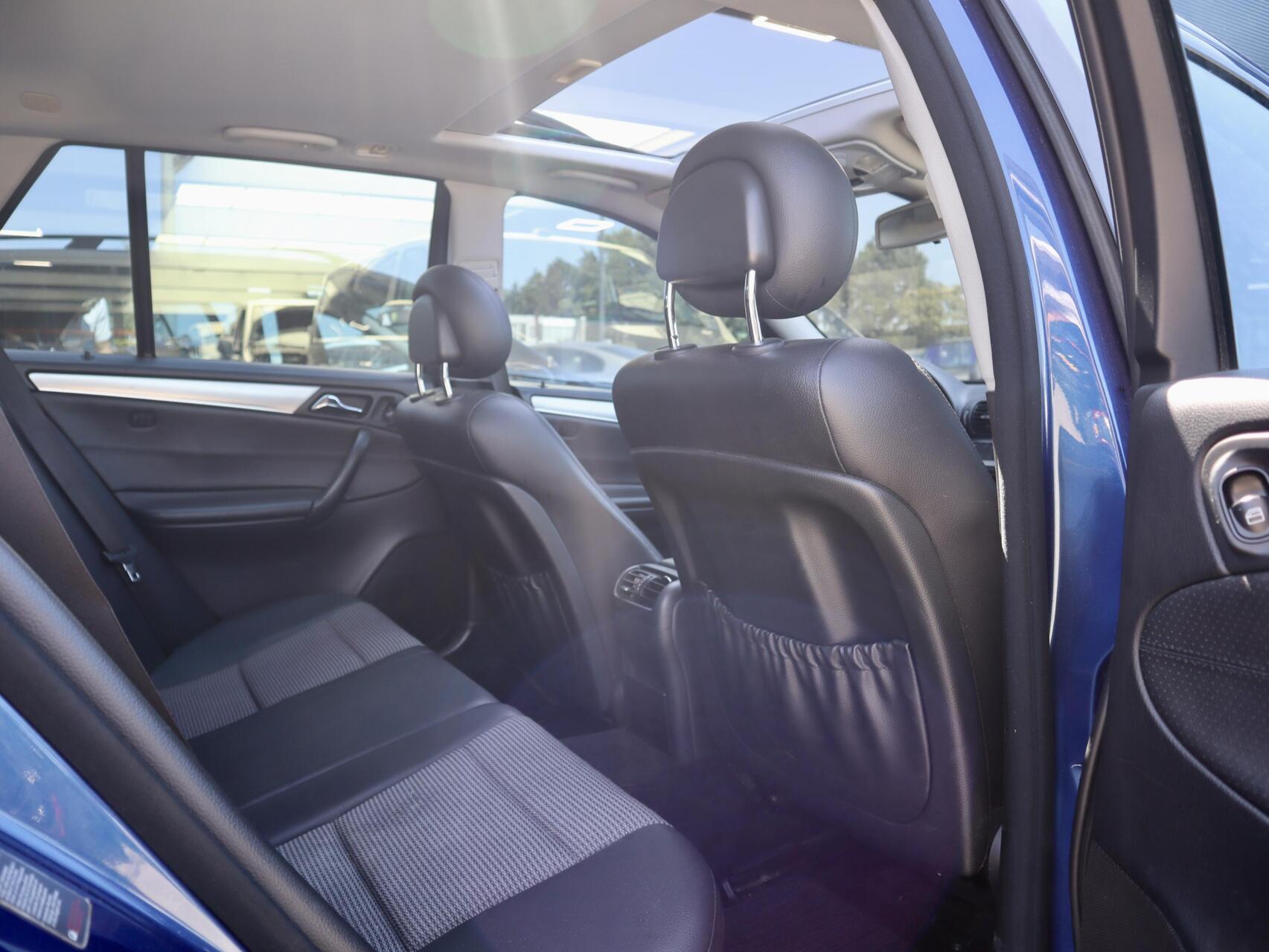 Foto van Mercedes-Benz C 180 Kompressor