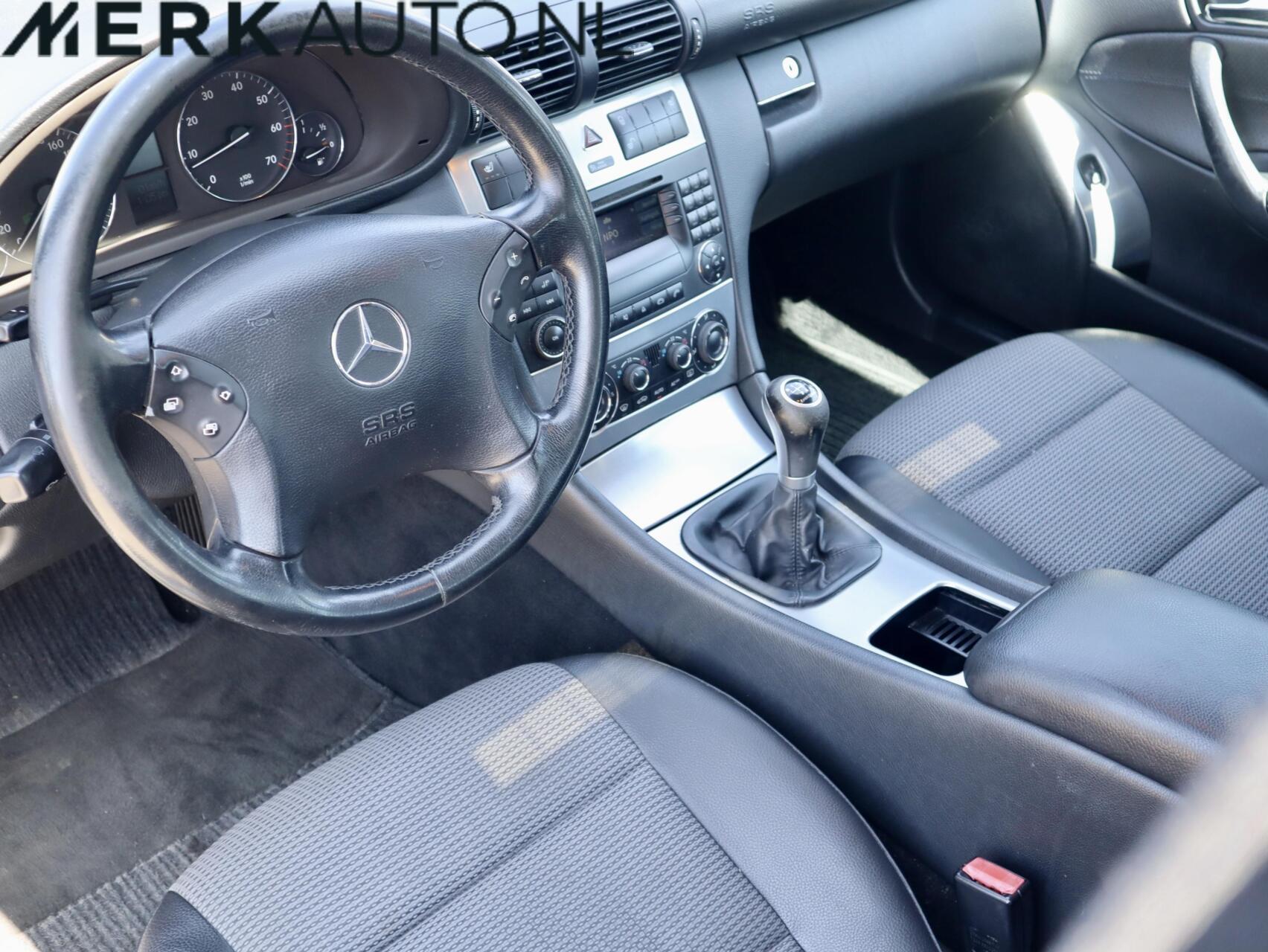 Foto van Mercedes-Benz C 180 Kompressor