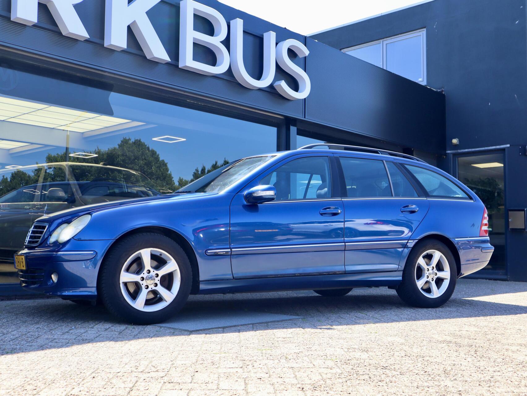 Foto van Mercedes-Benz C 180 Kompressor