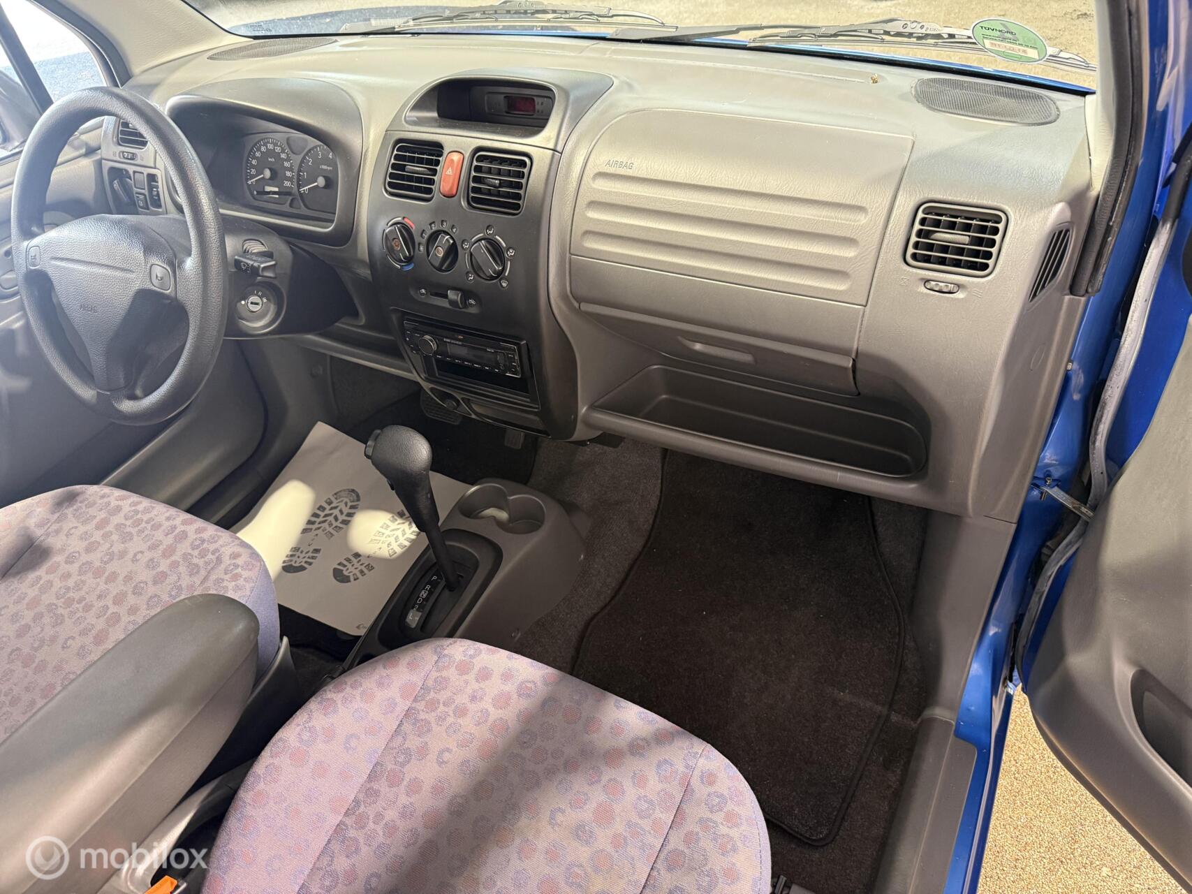 Foto van Suzuki Wagon R