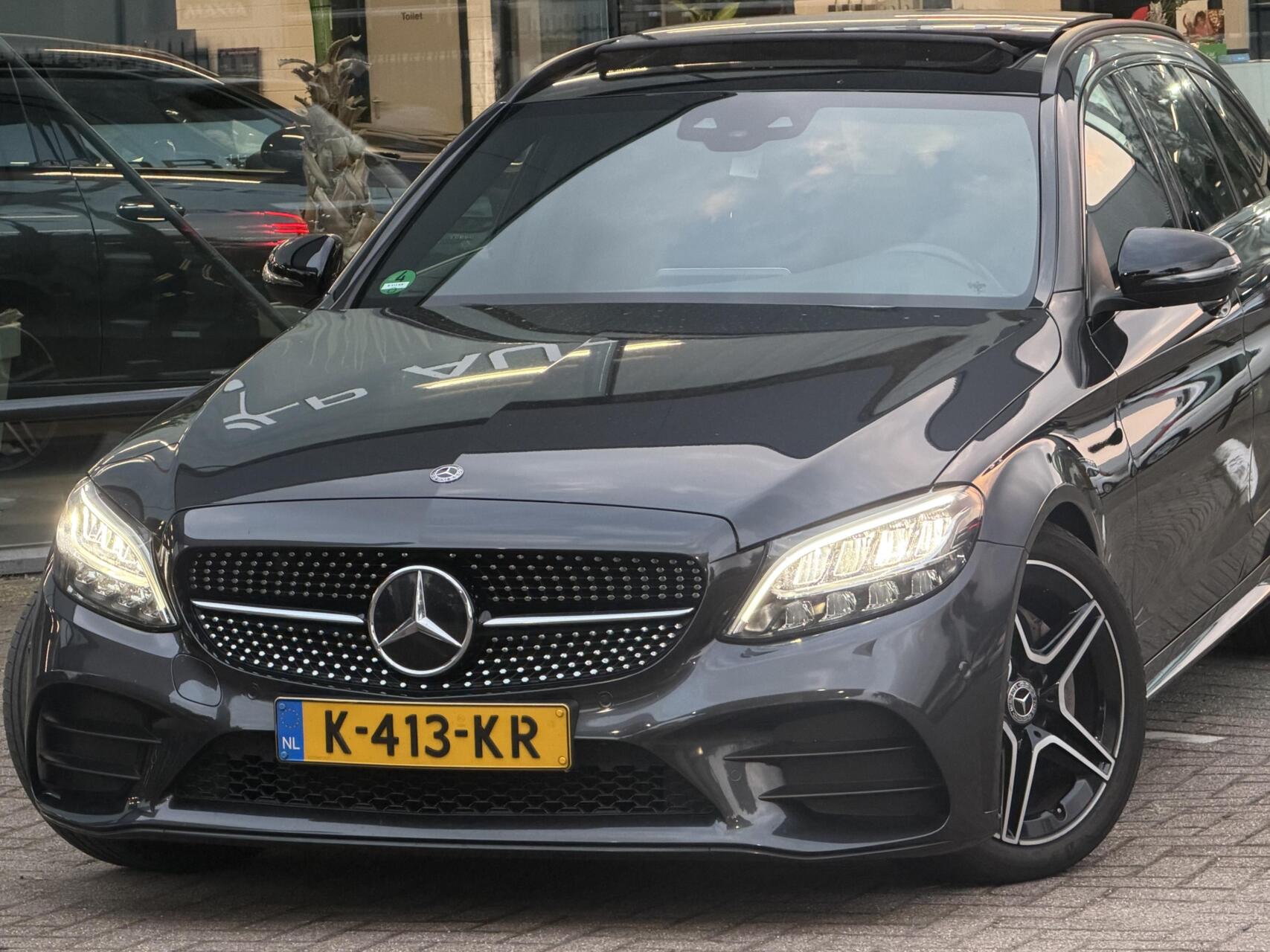 Foto van Mercedes-Benz C 180