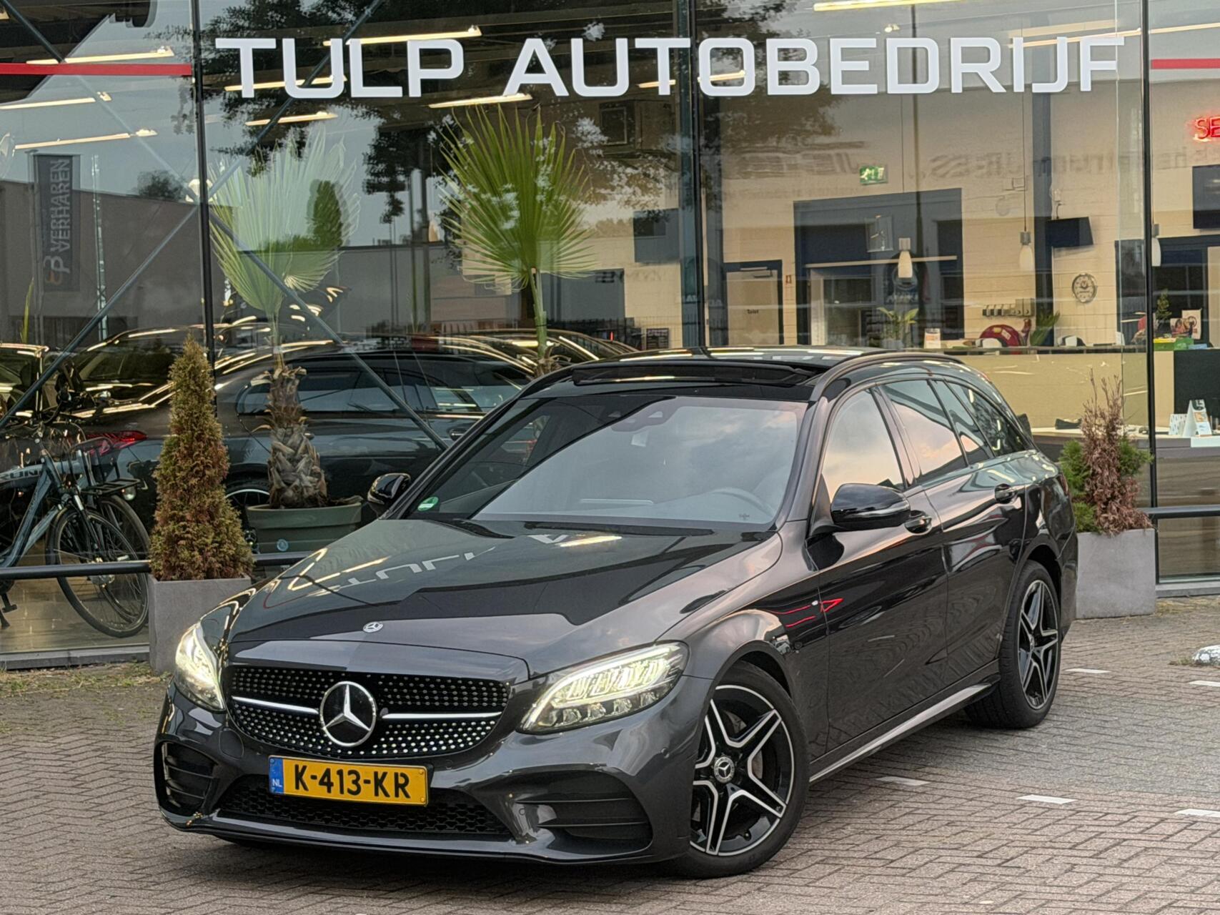 Foto van Mercedes-Benz C 180
