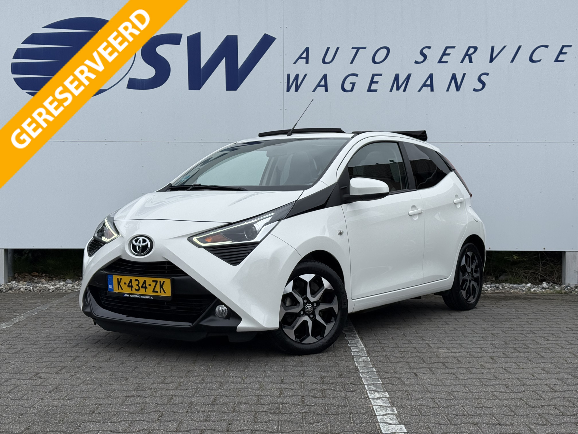Toyota Toyota Aygo 1.0 VVT-i x-joy cabrio 2021 - voorkant