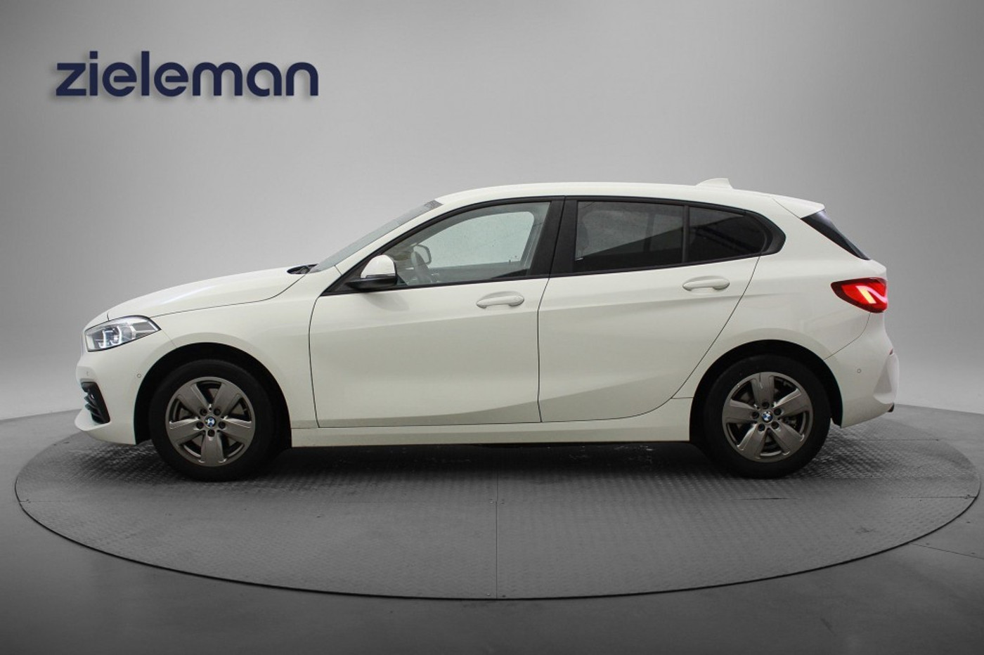 Foto van BMW 118i
