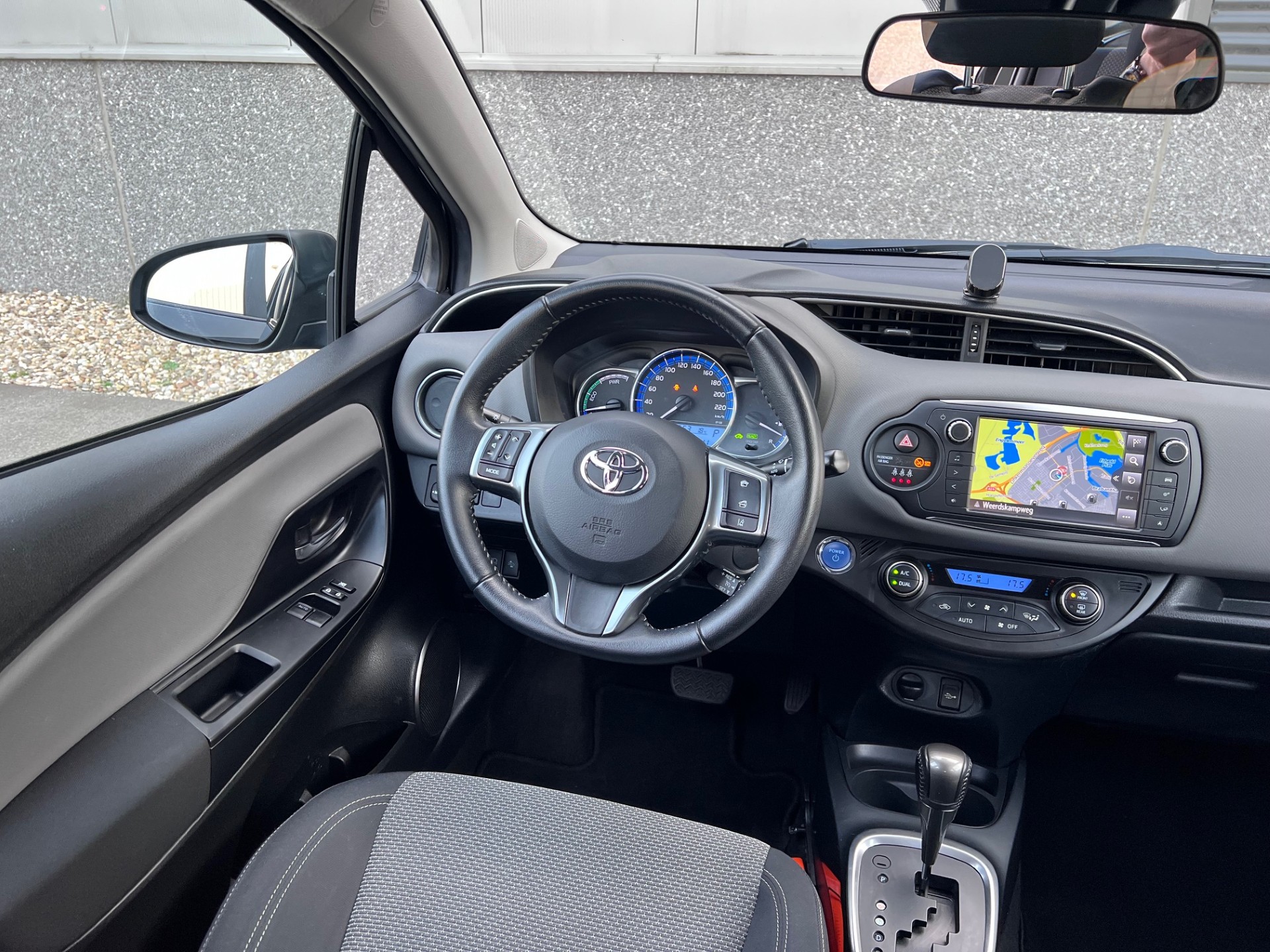Foto van Toyota Toyota Yaris Hybrid