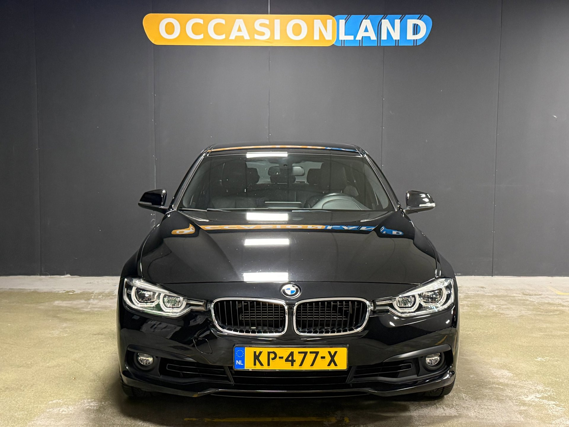 Foto van BMW 330e Iperformance