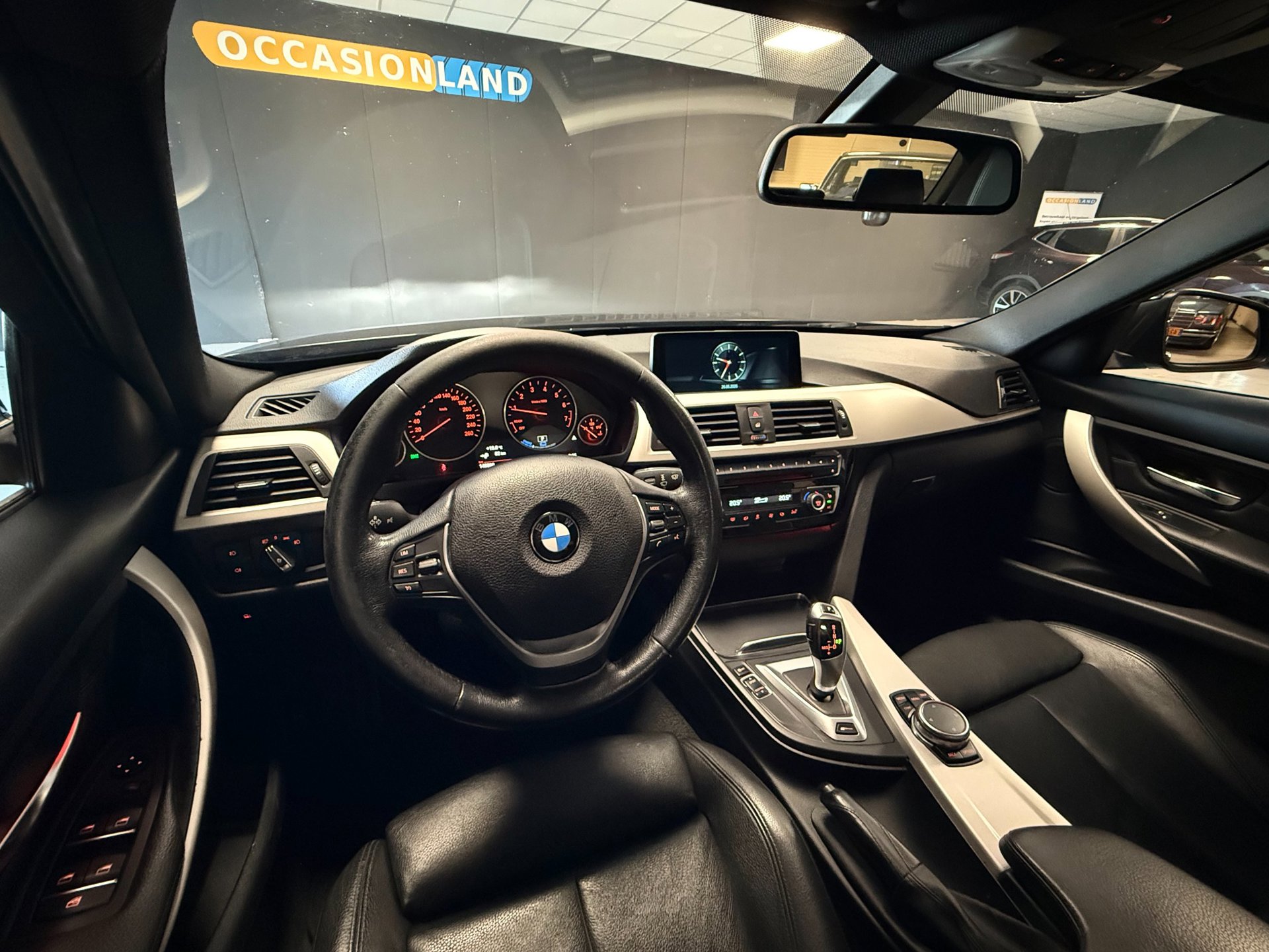 Foto van BMW 330e Iperformance
