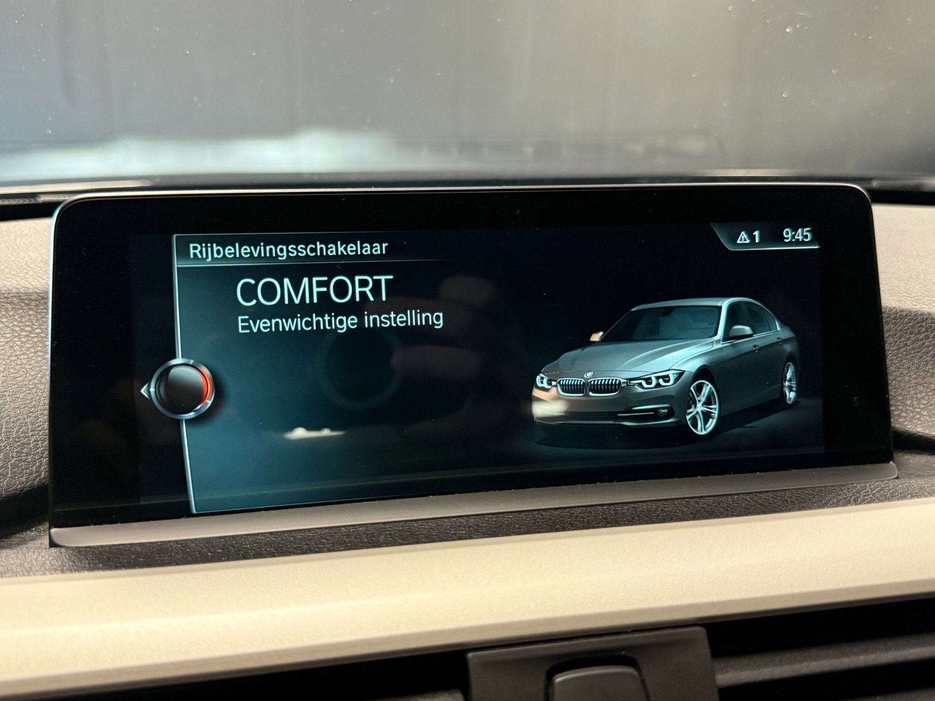 Foto van BMW 330e Iperformance