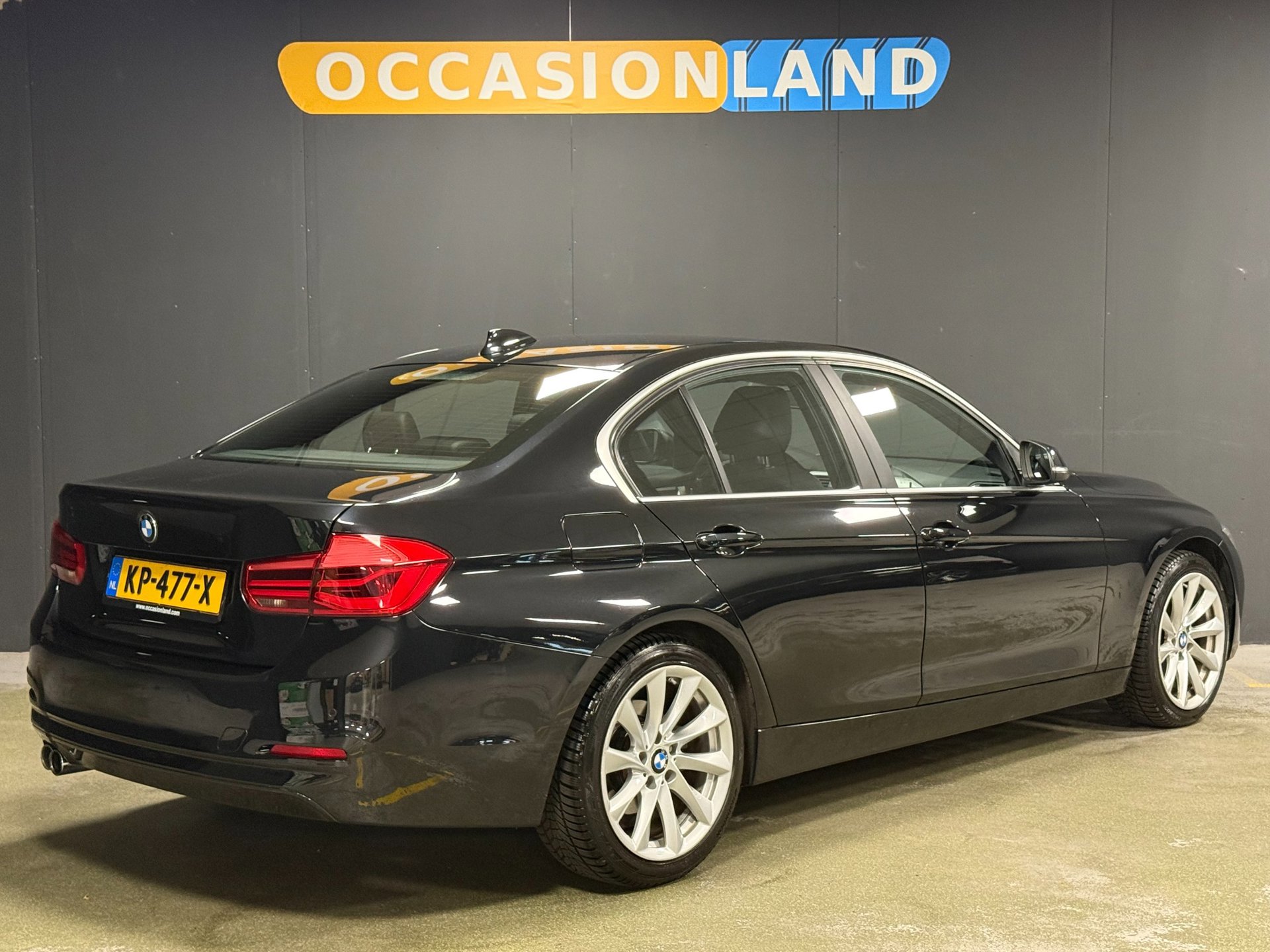 Foto van BMW 330e Iperformance