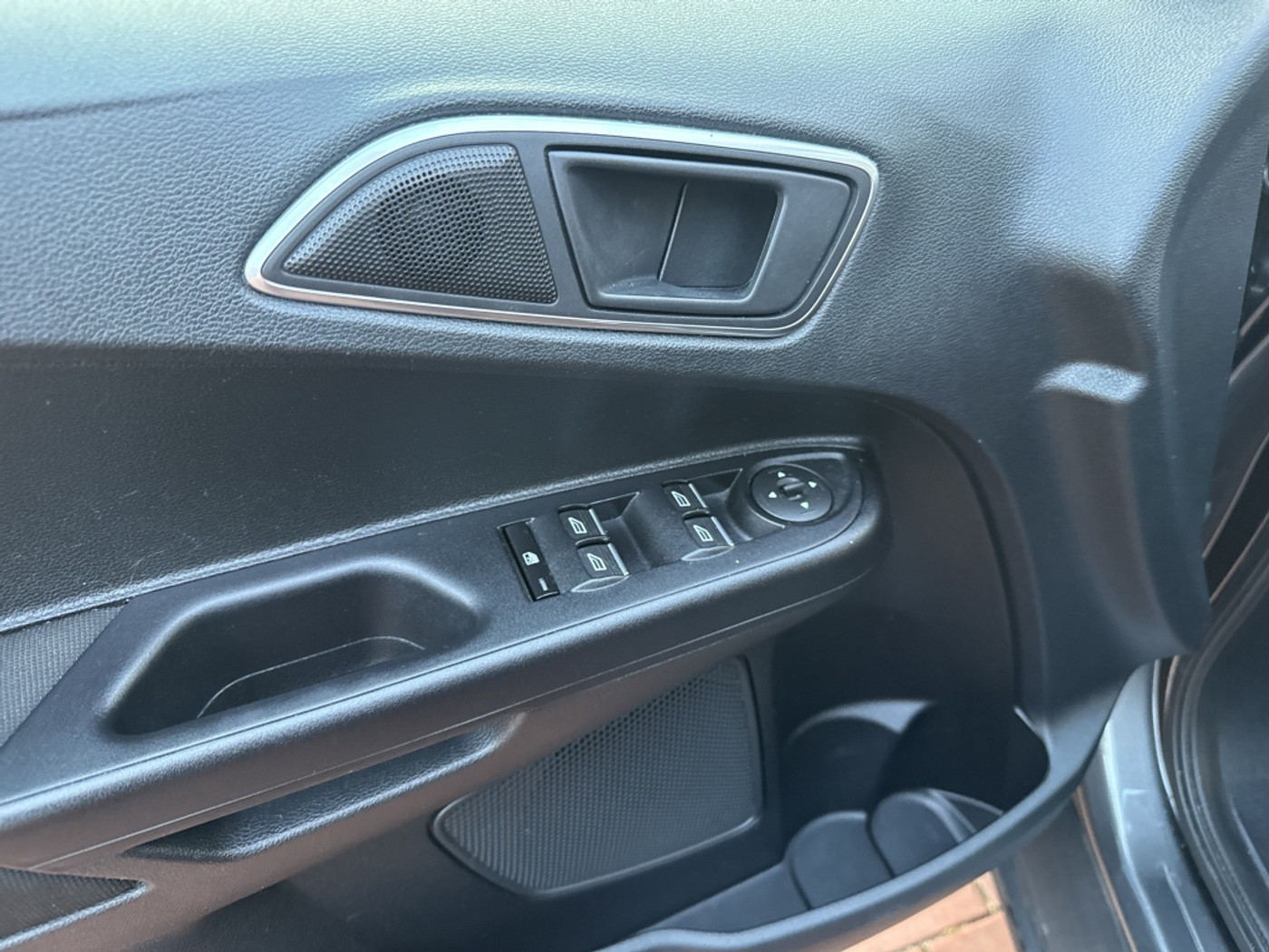 Foto van Ford B-max