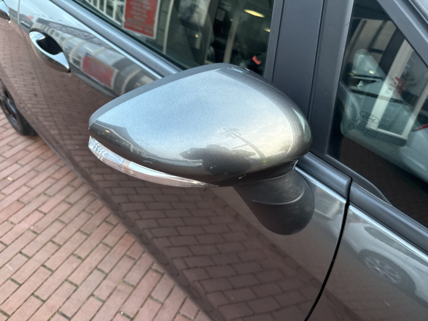 Foto van Ford B-max