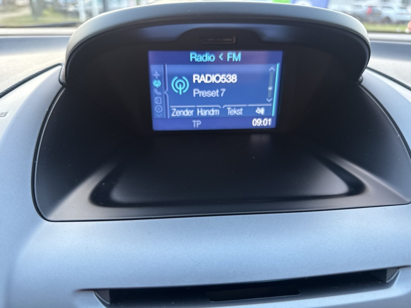 Foto van Ford B-max