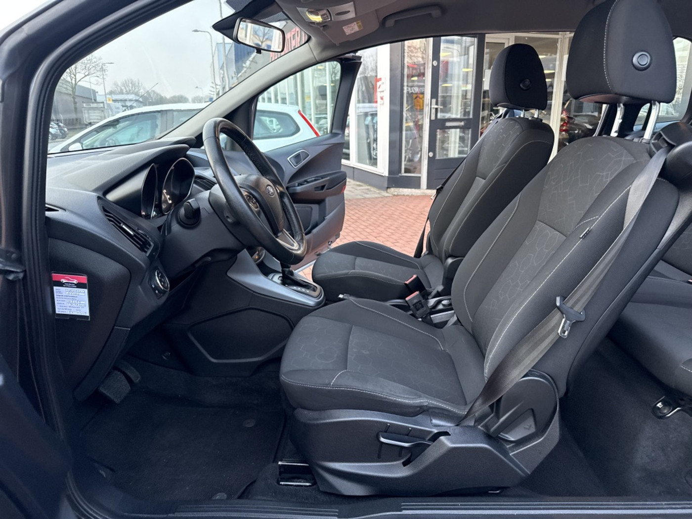 Foto van Ford B-max