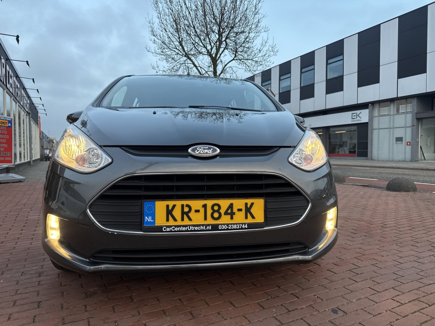 Foto van Ford B-max