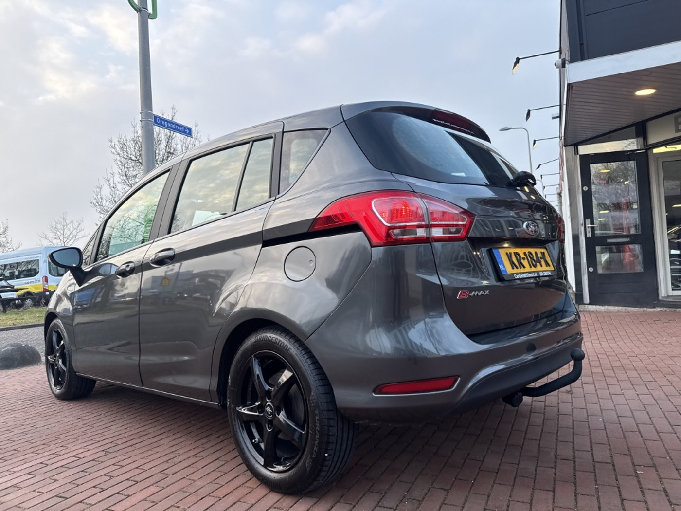 Foto van Ford B-max