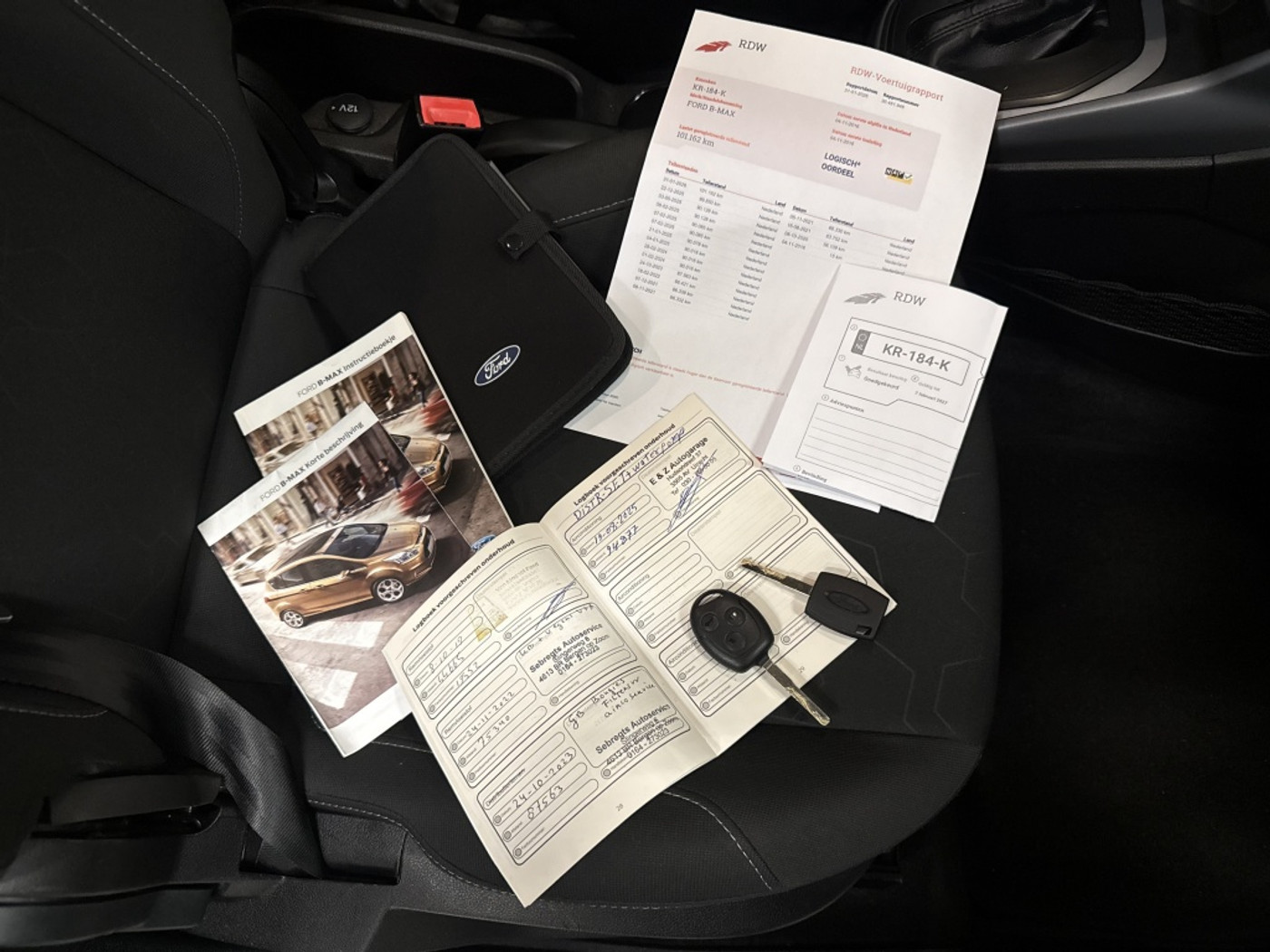 Foto van Ford B-max