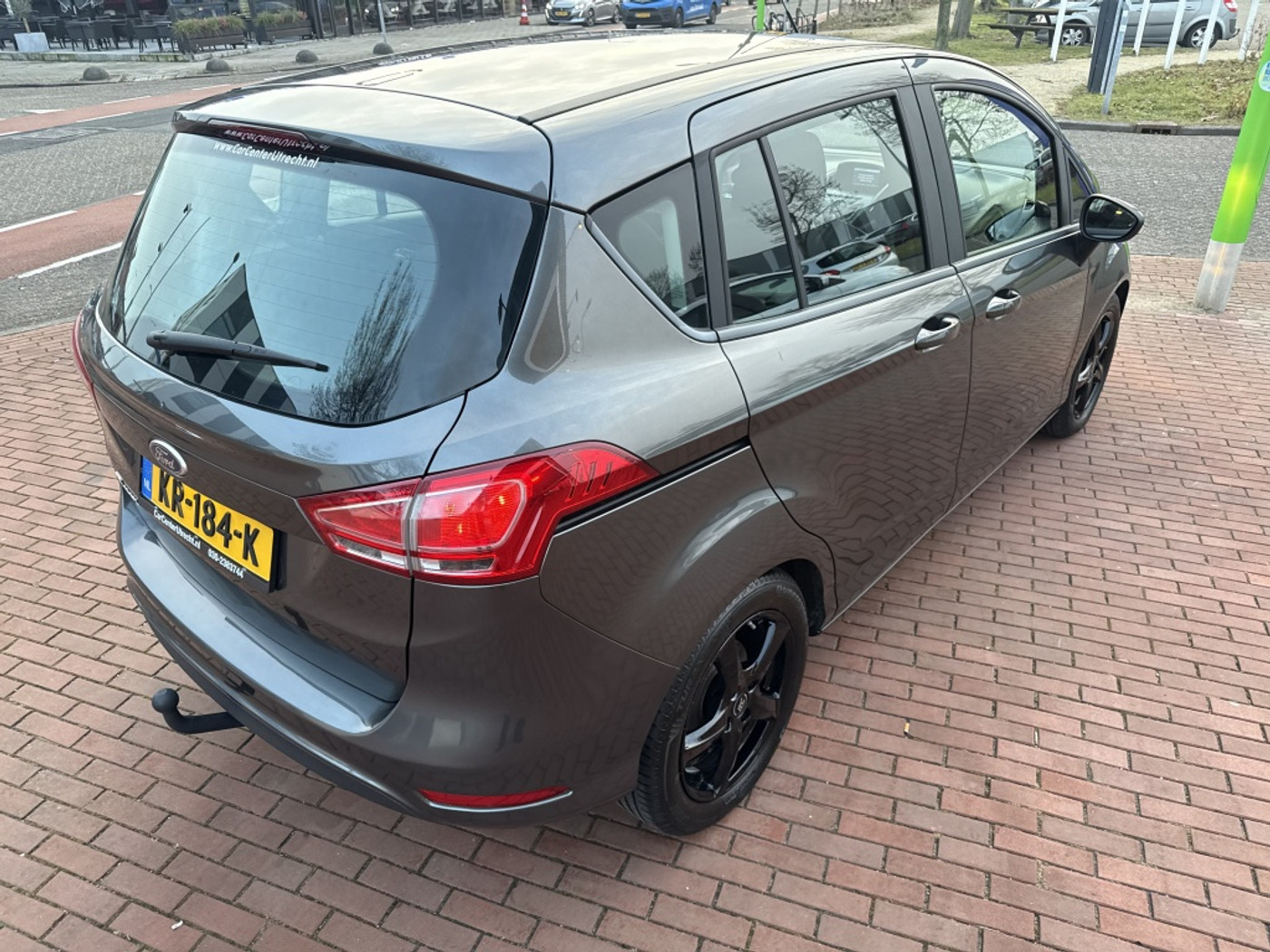 Foto van Ford B-max