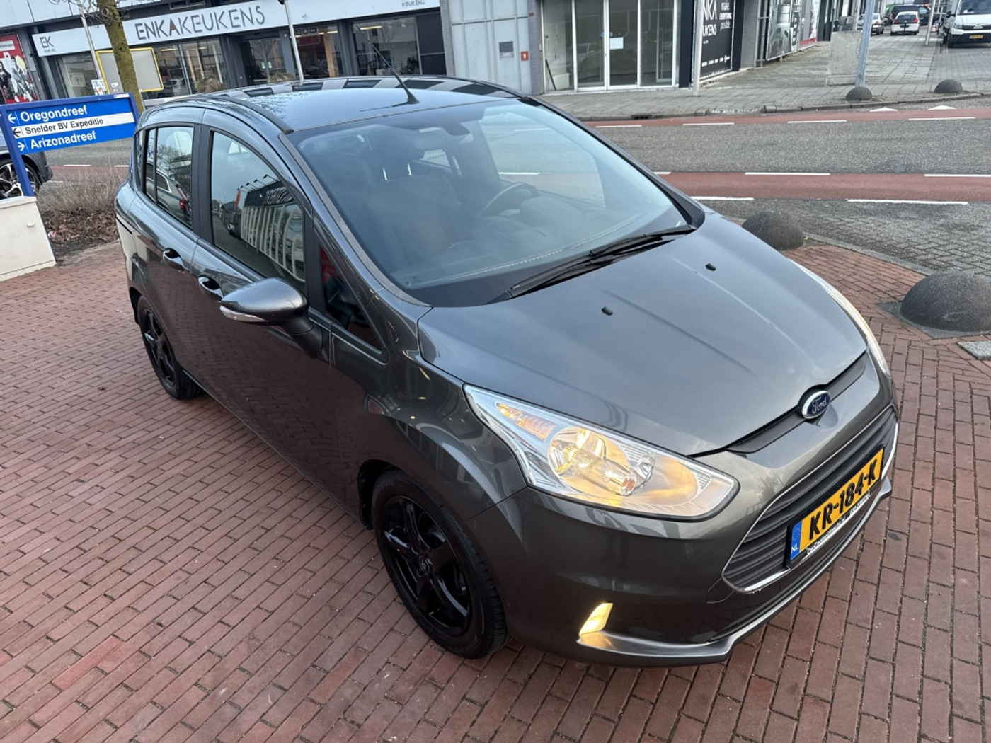 Foto van Ford B-max