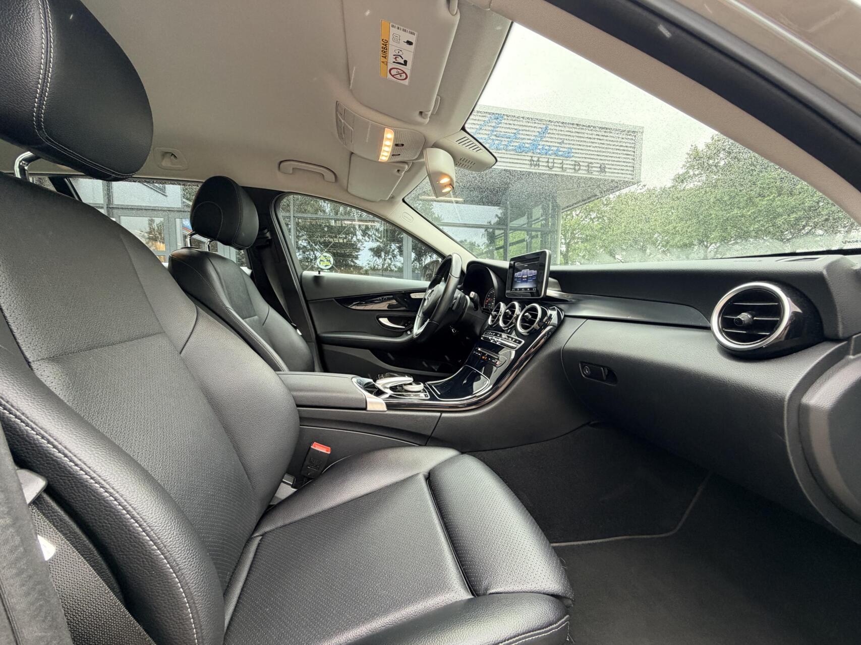Foto van Mercedes-Benz C 200 D