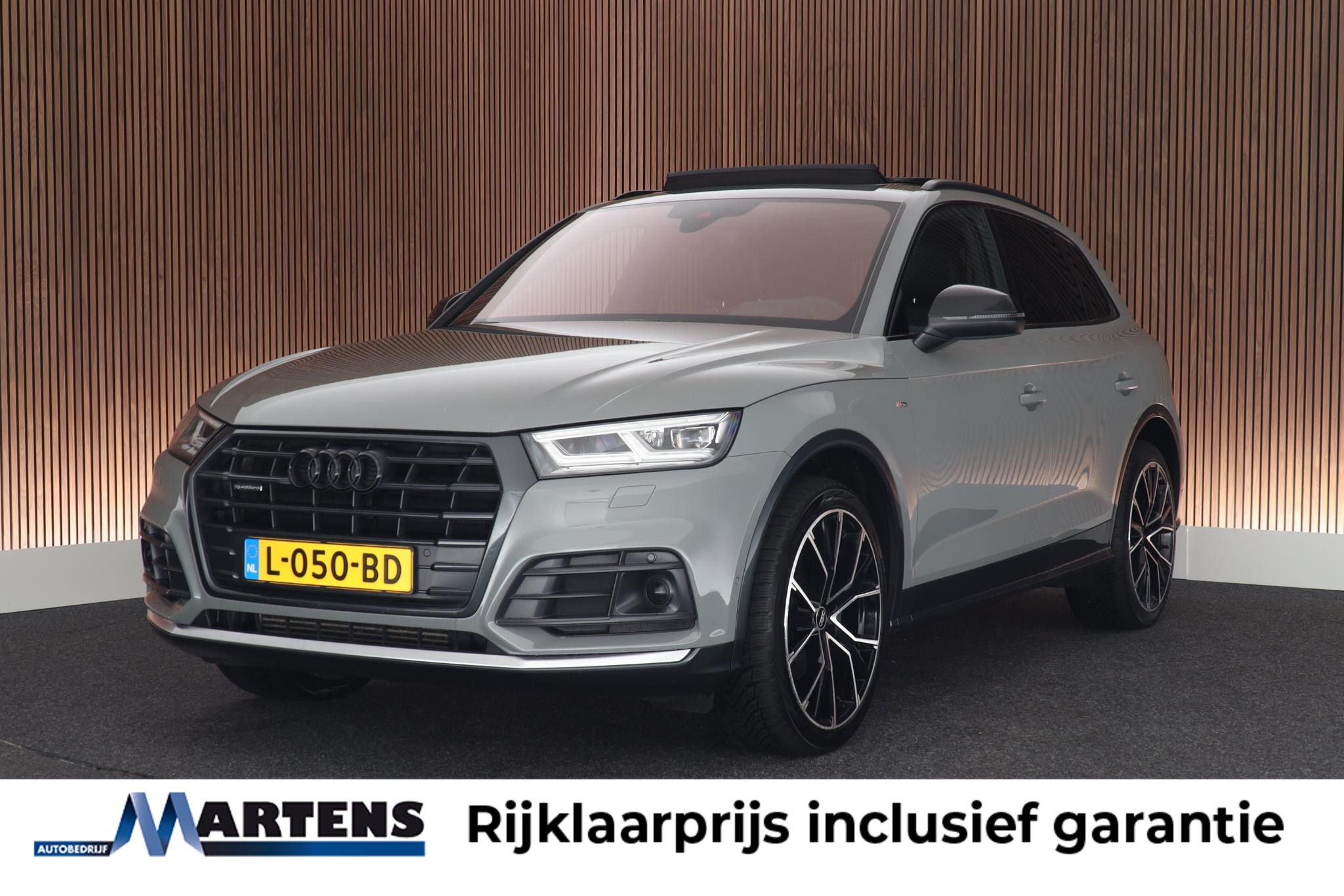 Audi Q5 2.0 TFSI 252pk quattro 2x S-Line Black Edition 2018 - voorkant