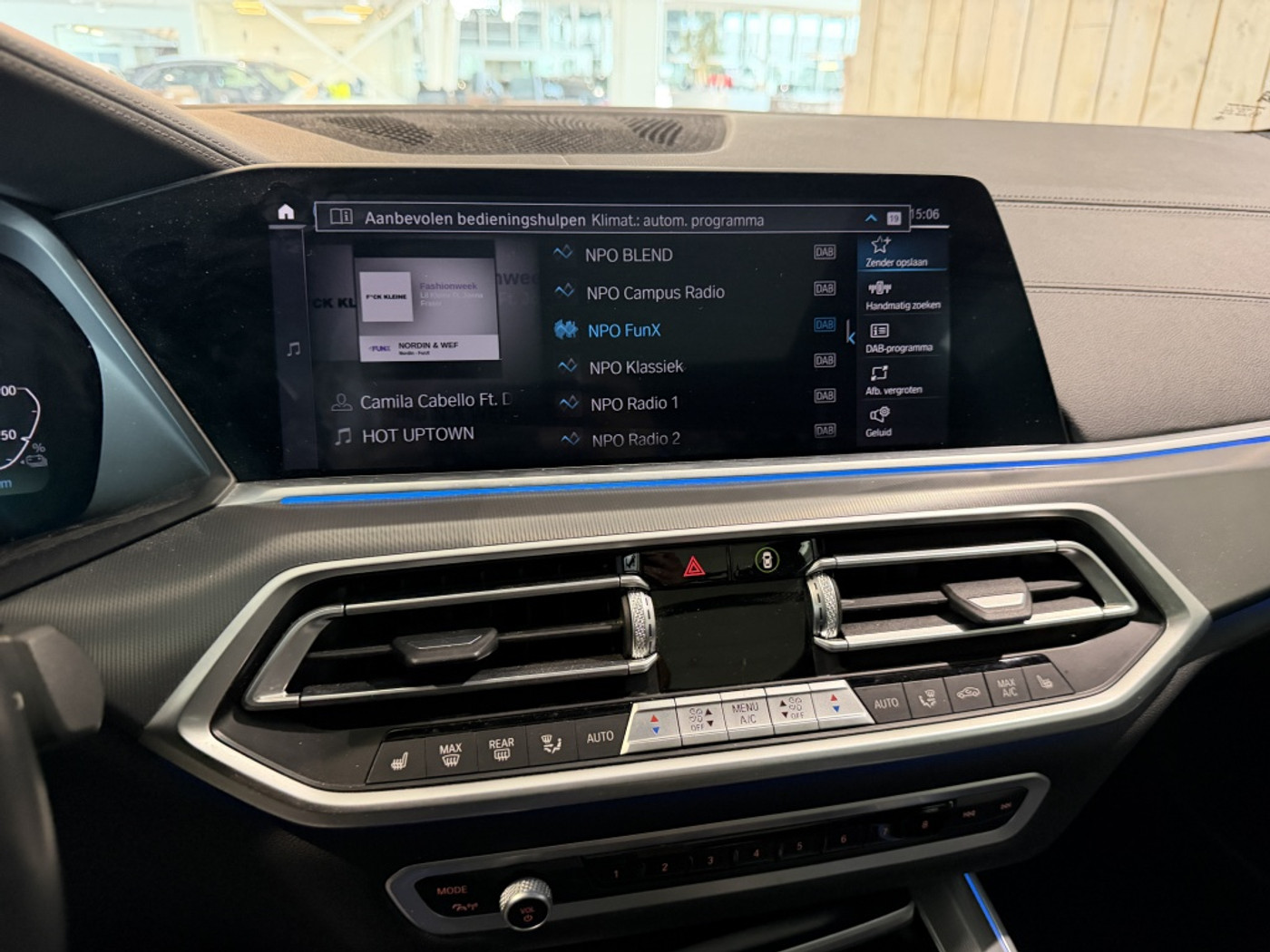 Foto van BMW X5 Xdrive45e