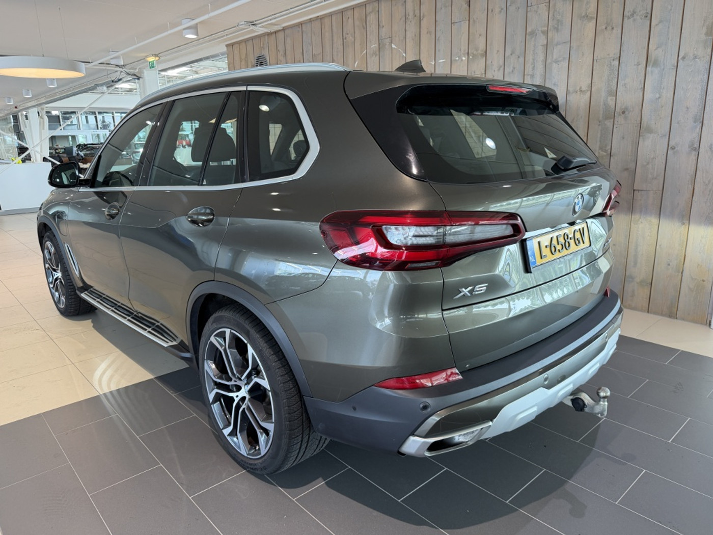 Foto van BMW X5 Xdrive45e