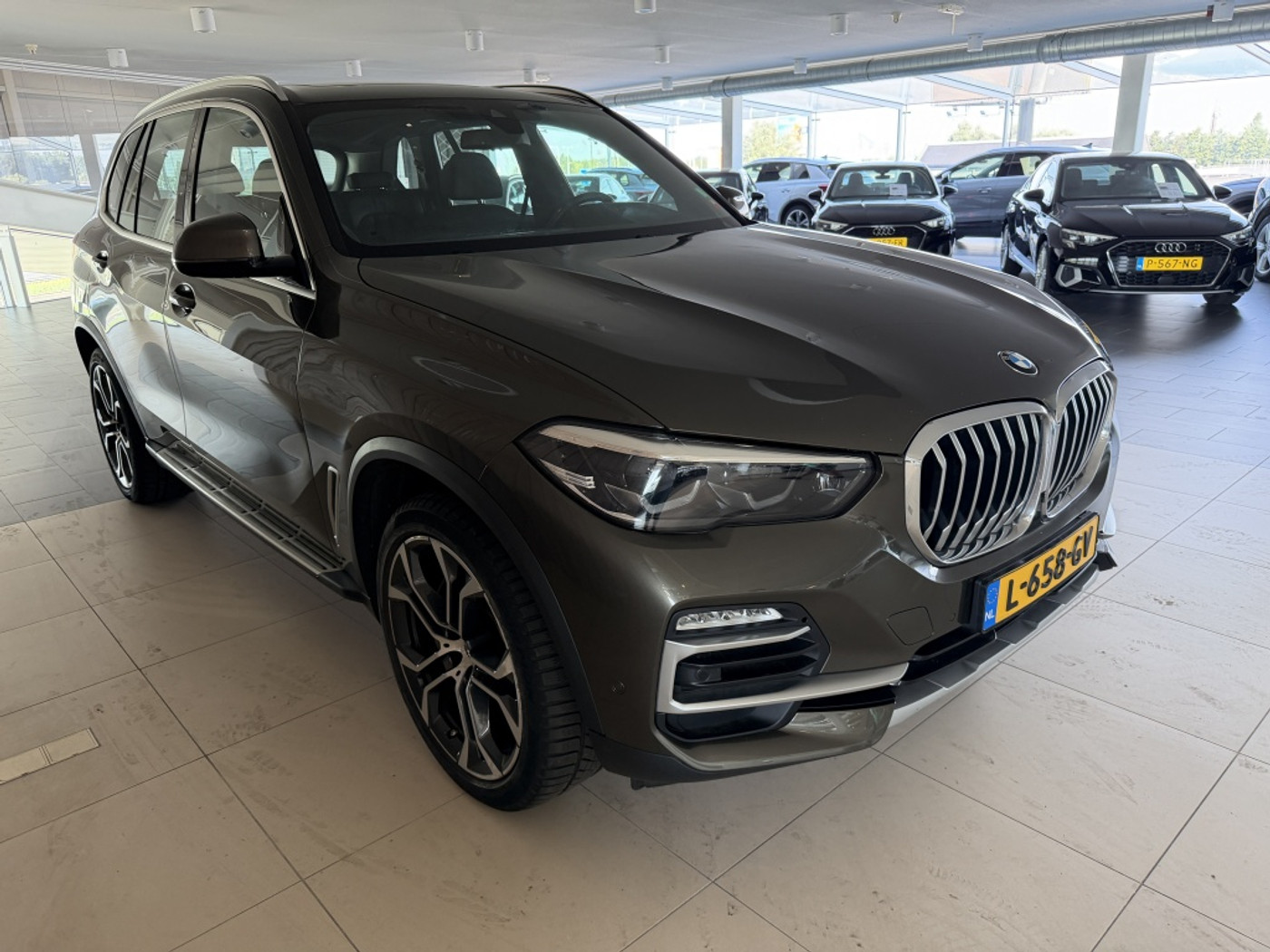 Foto van BMW X5 Xdrive45e