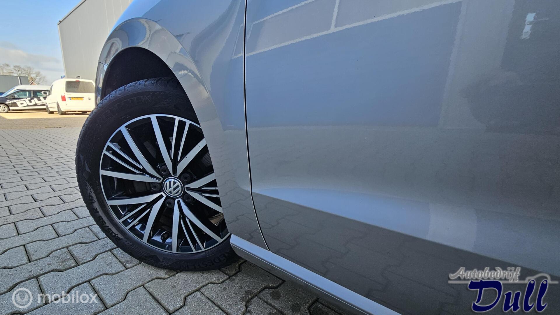 Foto van Volkswagen Golf Sportsvan