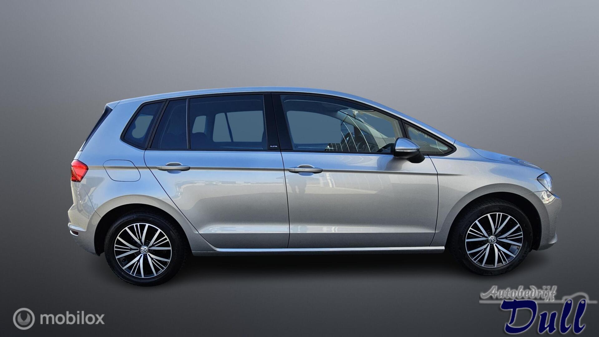 Foto van Volkswagen Golf Sportsvan