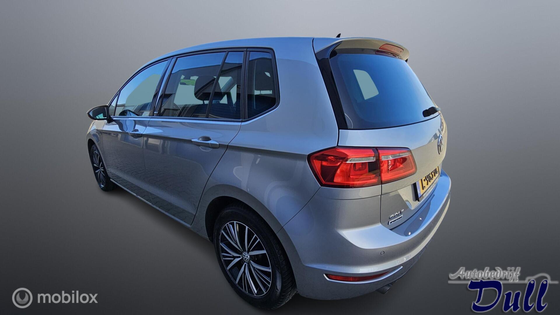 Foto van Volkswagen Golf Sportsvan