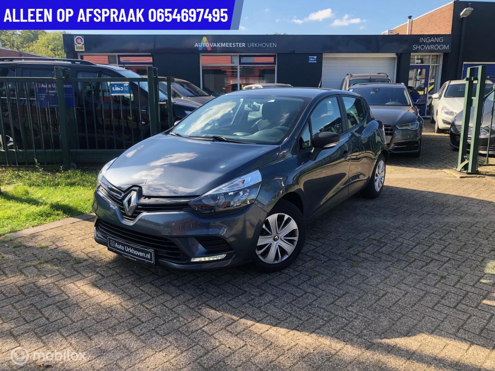 Renault Clio 0.9 TCe Life 106.DKM AIRCO CRUISE LED 2019 - voorkant