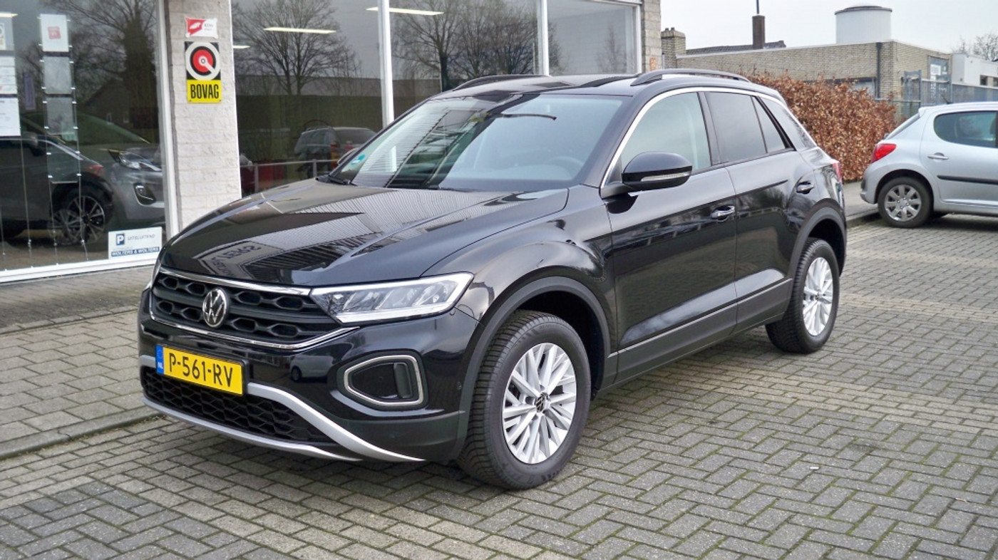 Volkswagen T-roc 1.0 TSI Life Navi Apple Carplay Camera PDC 2022 - voorkant