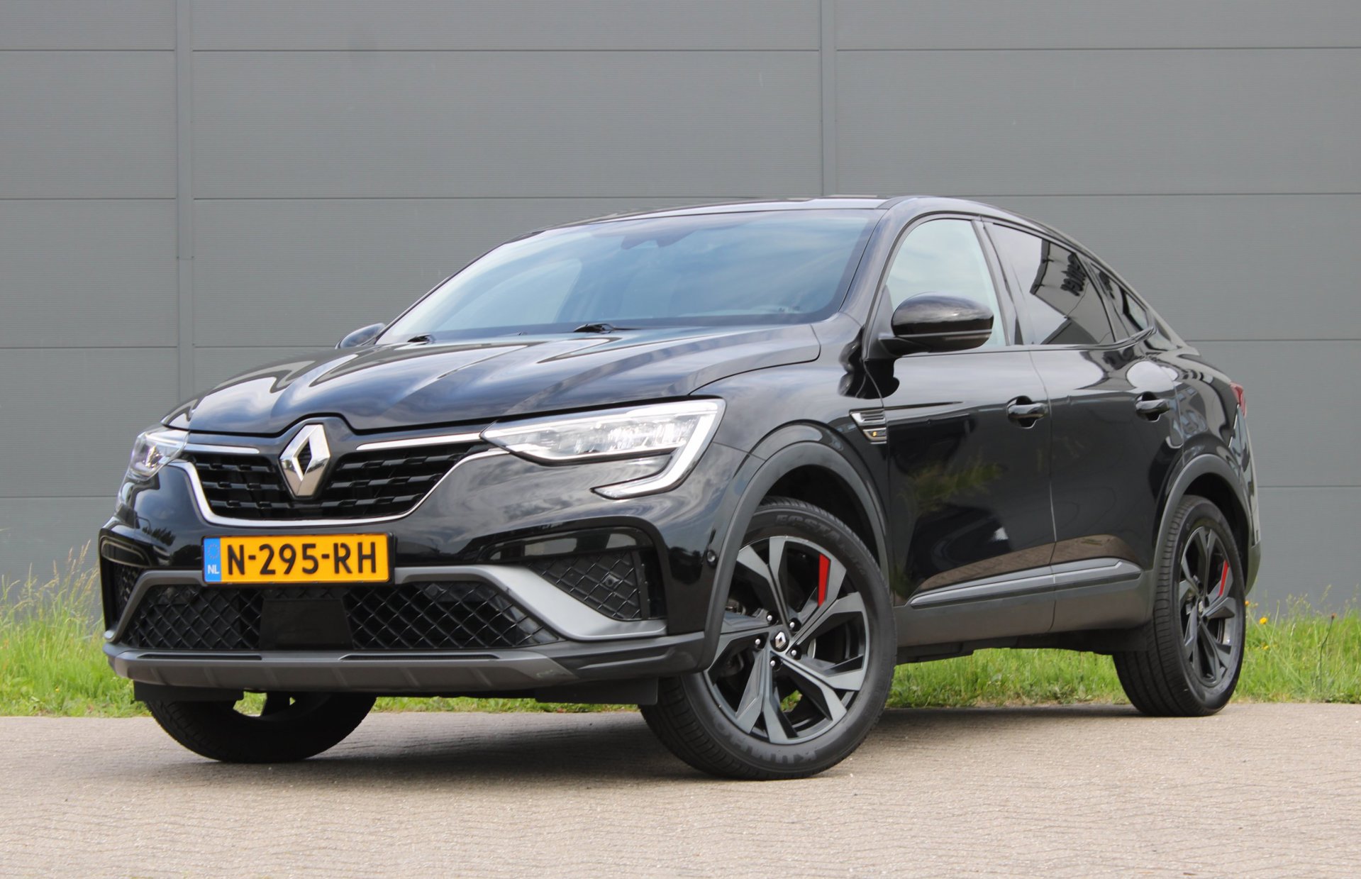 Foto van Renault Arkana E-tech