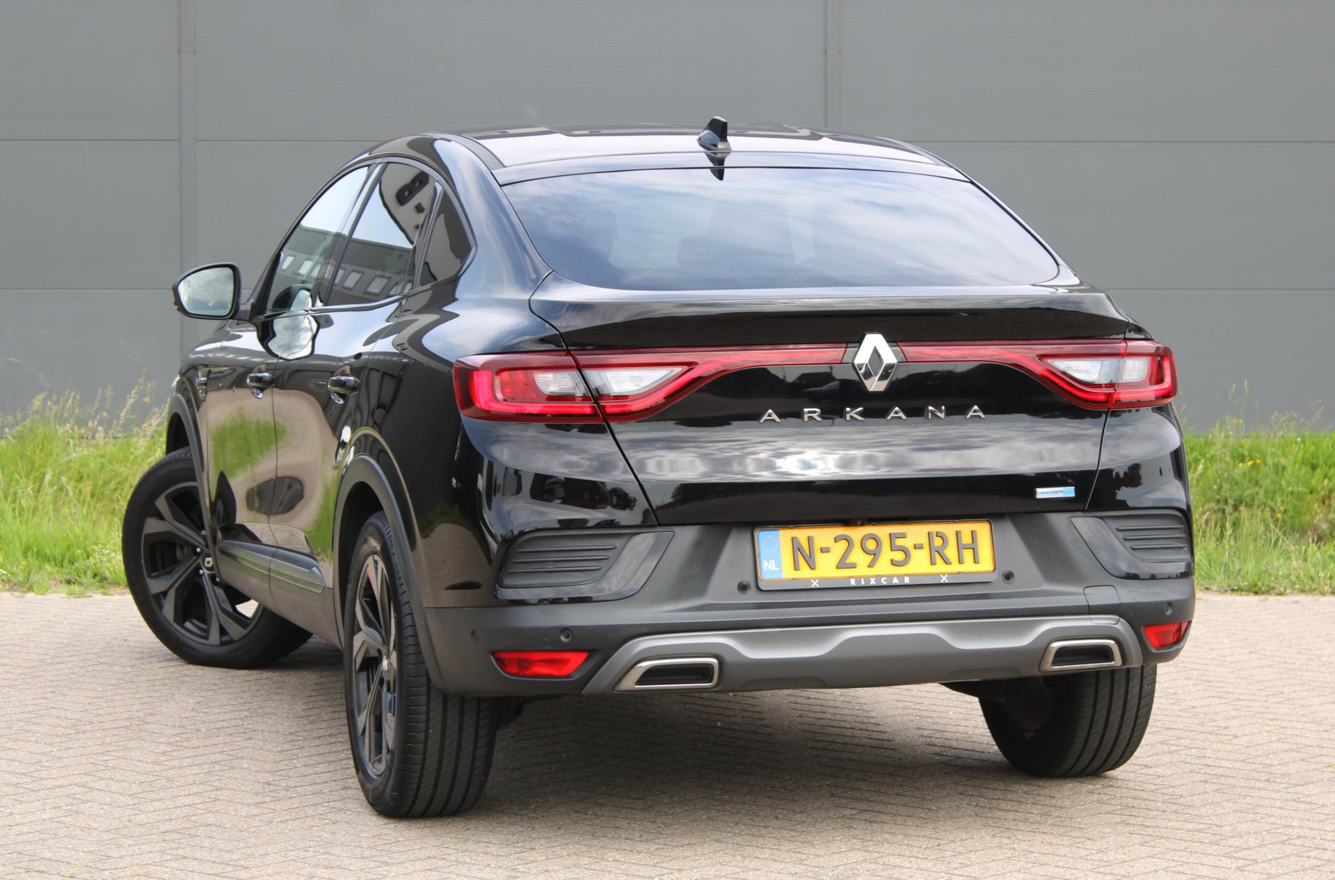 Foto van Renault Arkana E-tech