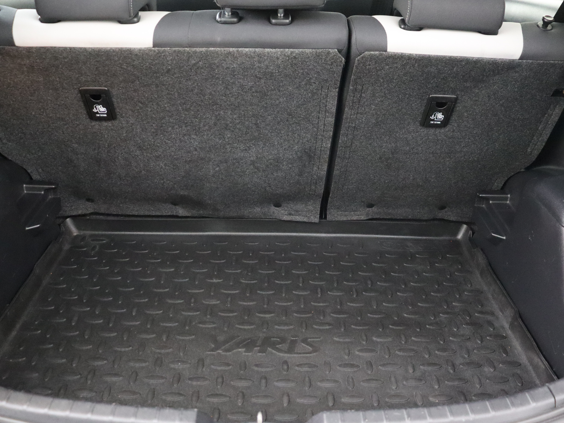 Foto van Toyota Toyota Yaris Hybrid