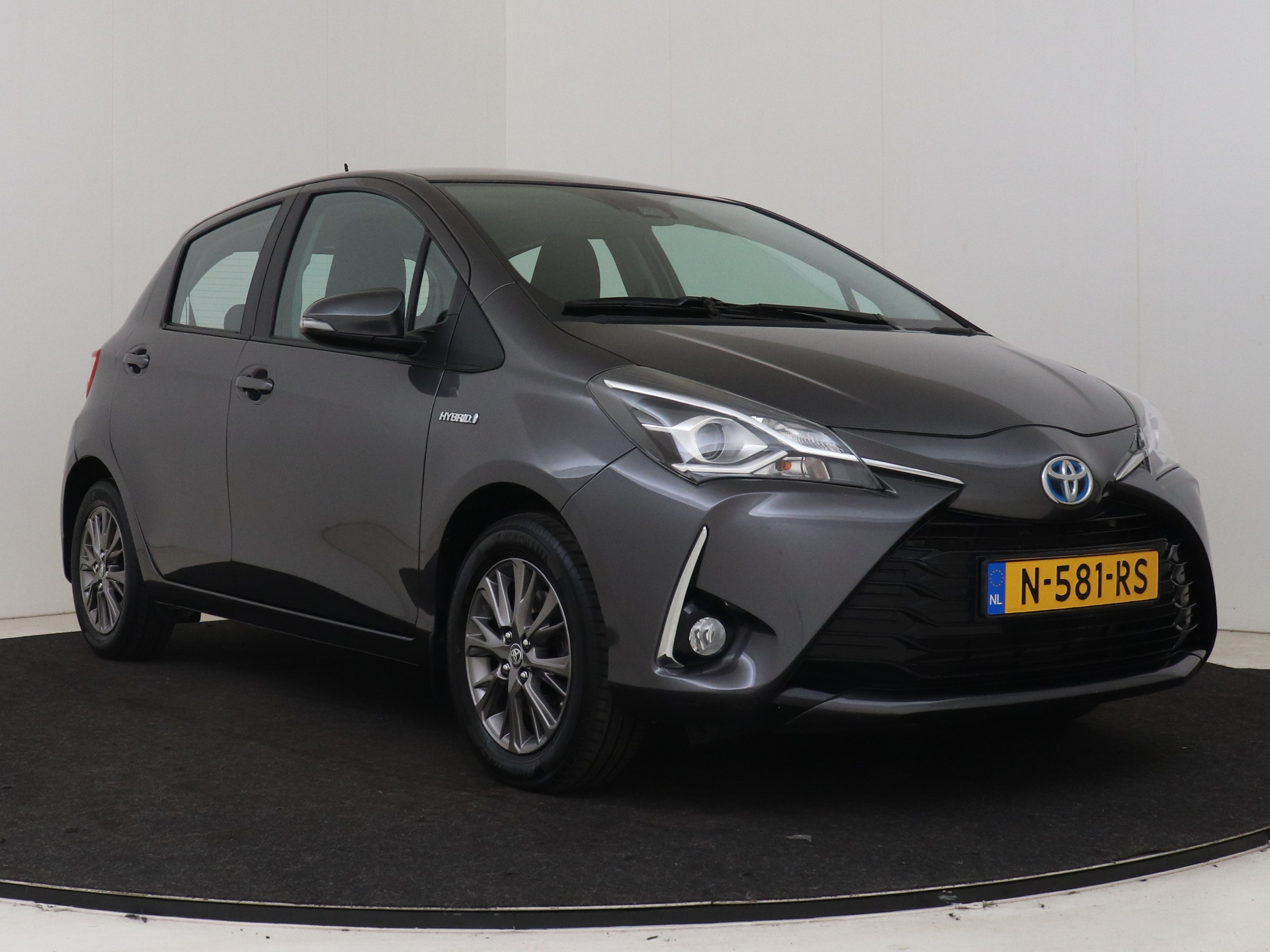 Foto van Toyota Toyota Yaris Hybrid