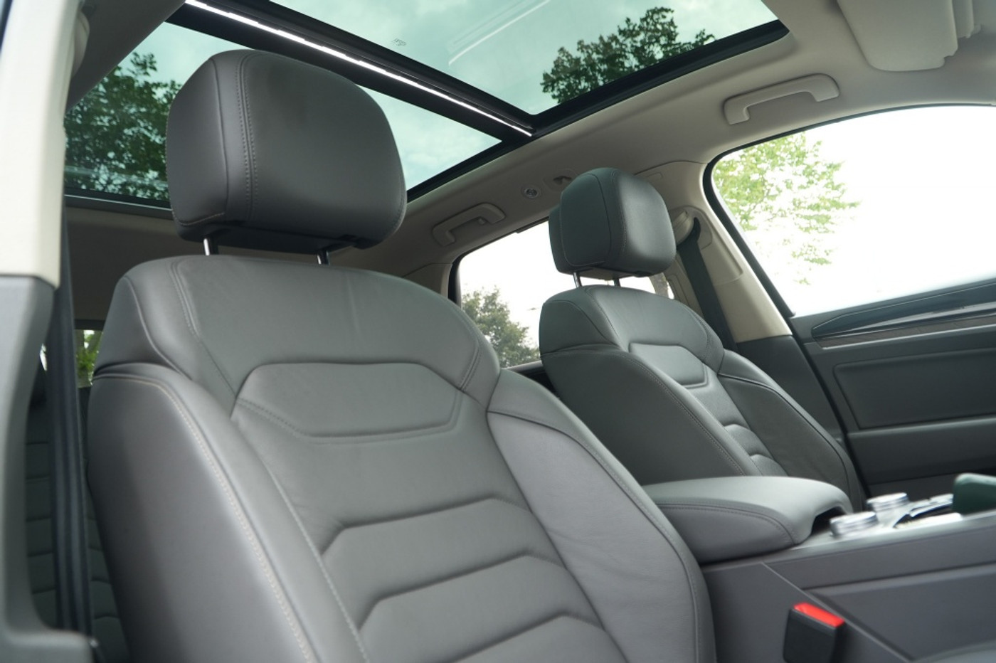 Foto van Volkswagen Touareg Ehybrid