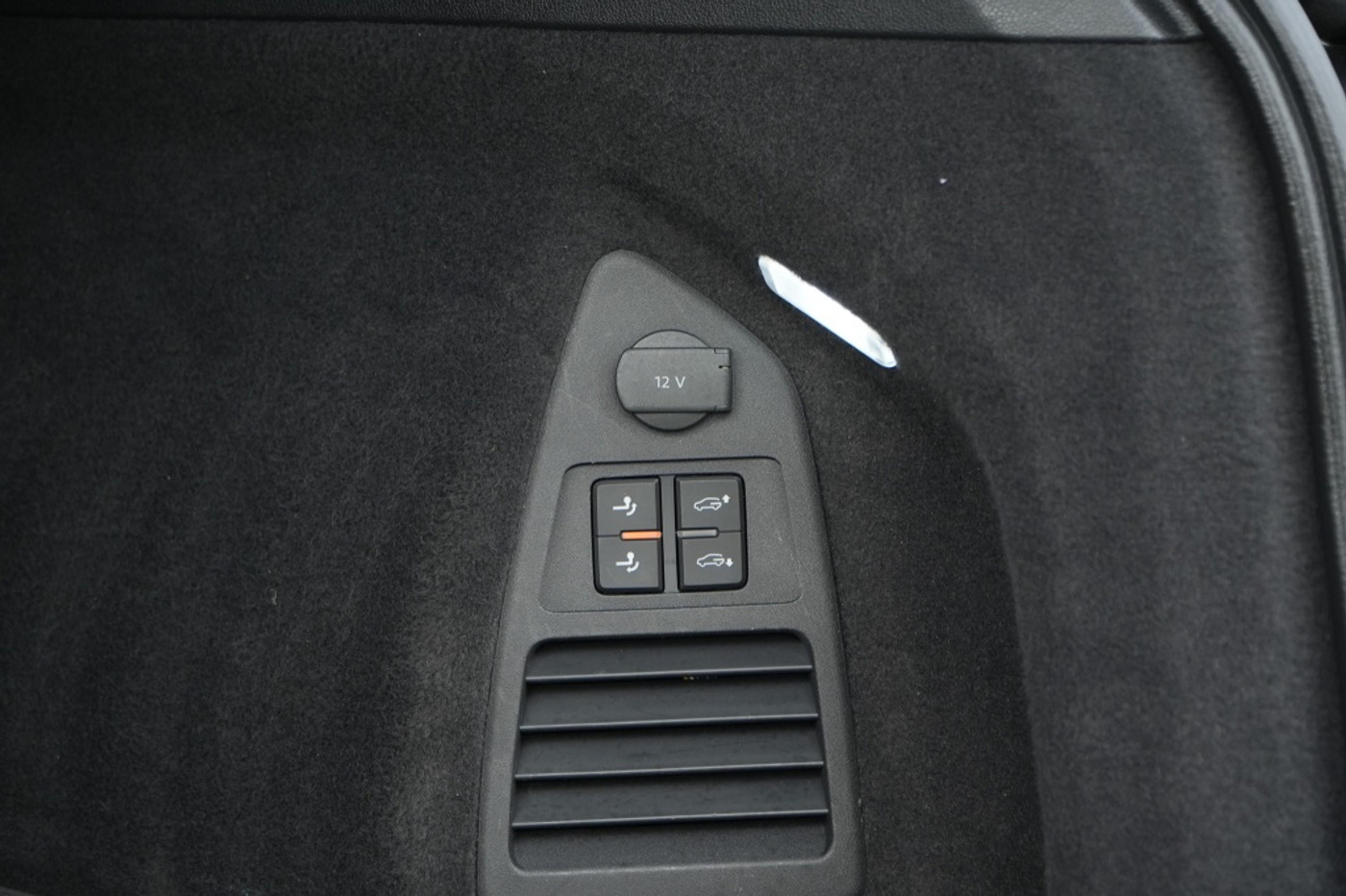 Foto van Volkswagen Touareg Ehybrid