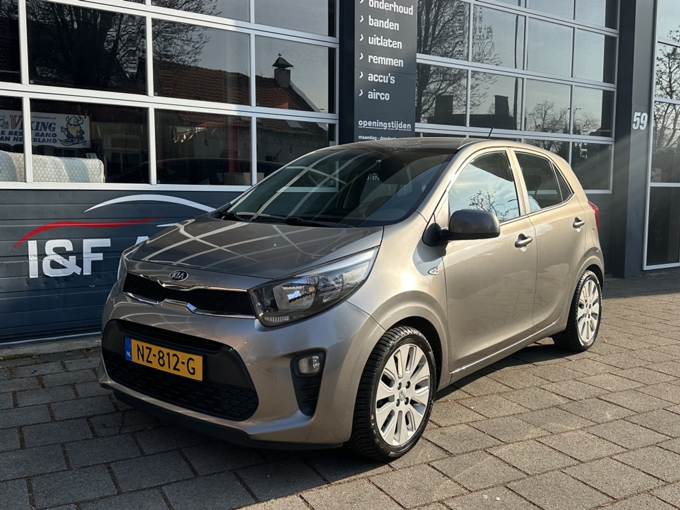 Kia Picanto 1.0 CVVT ComfortLine Airco NAP 2017 - voorkant