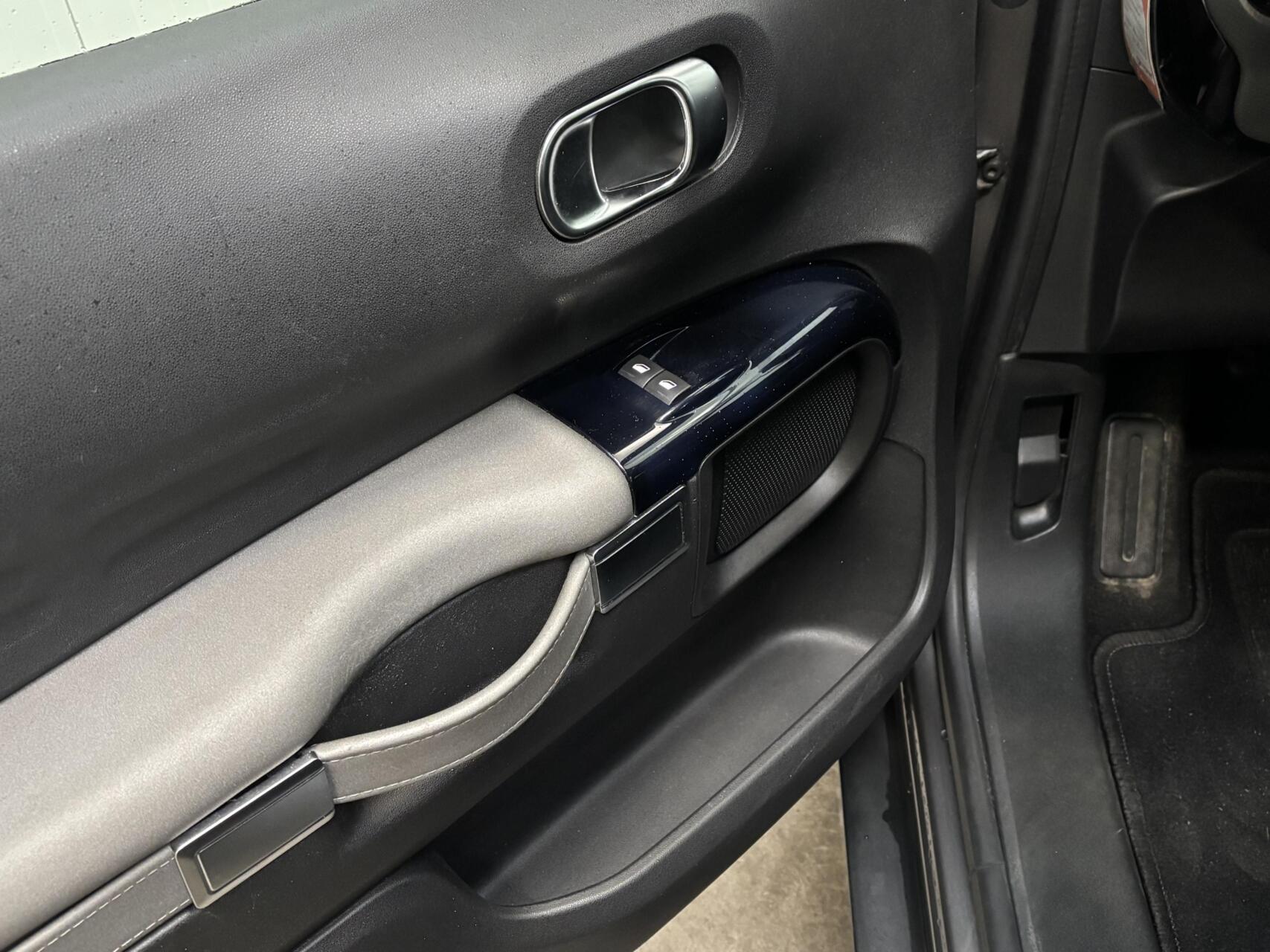 Foto van Citroen C4 Cactus