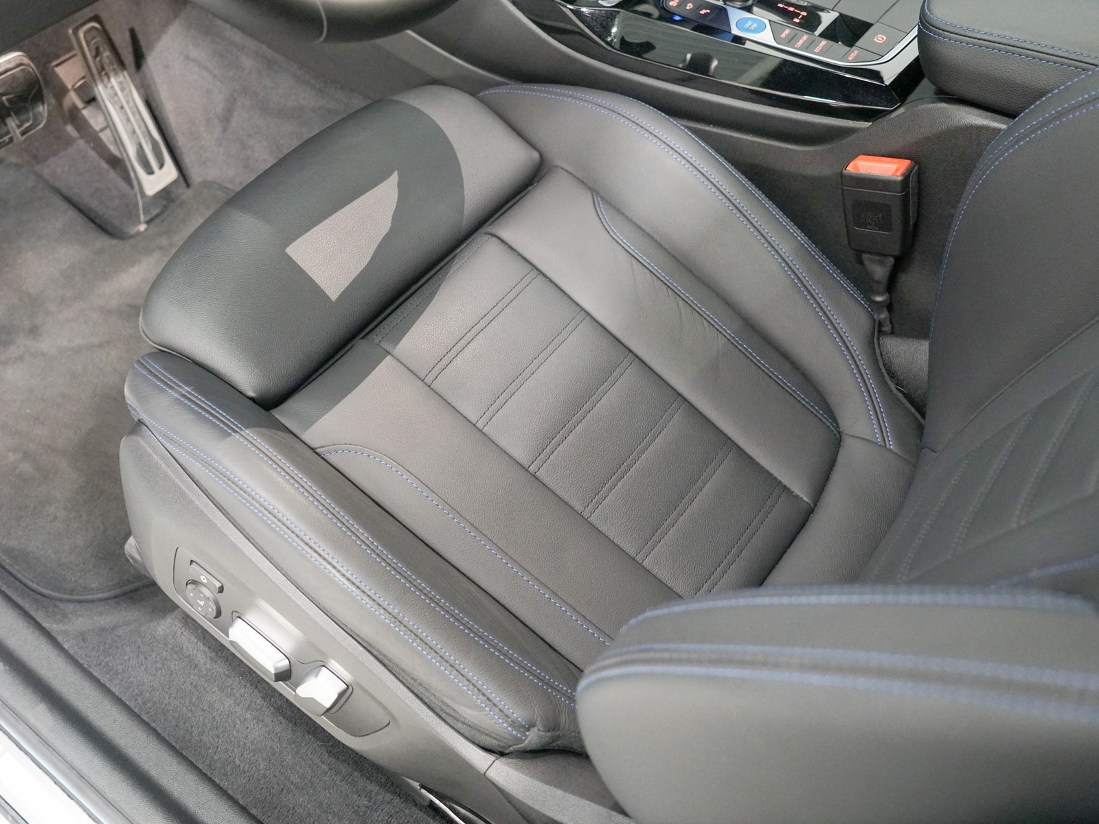 Foto van BMW Ix3