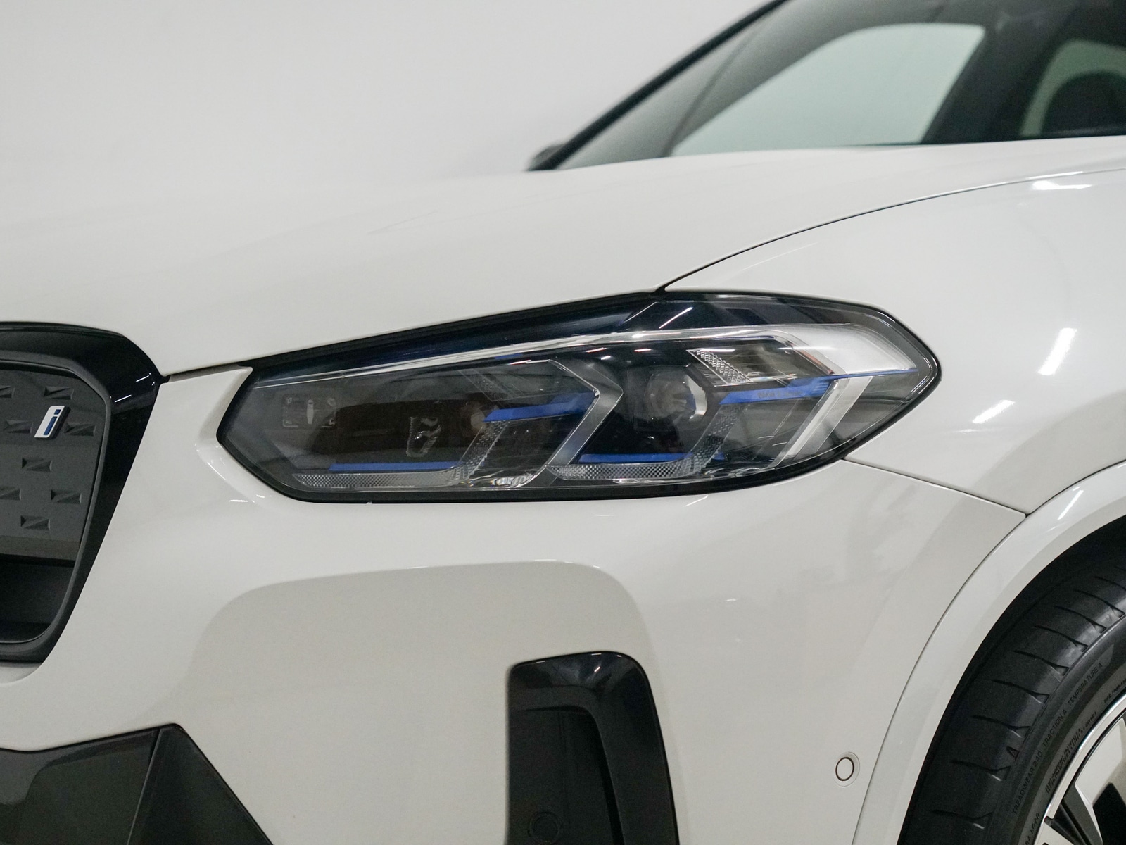 Foto van BMW Ix3